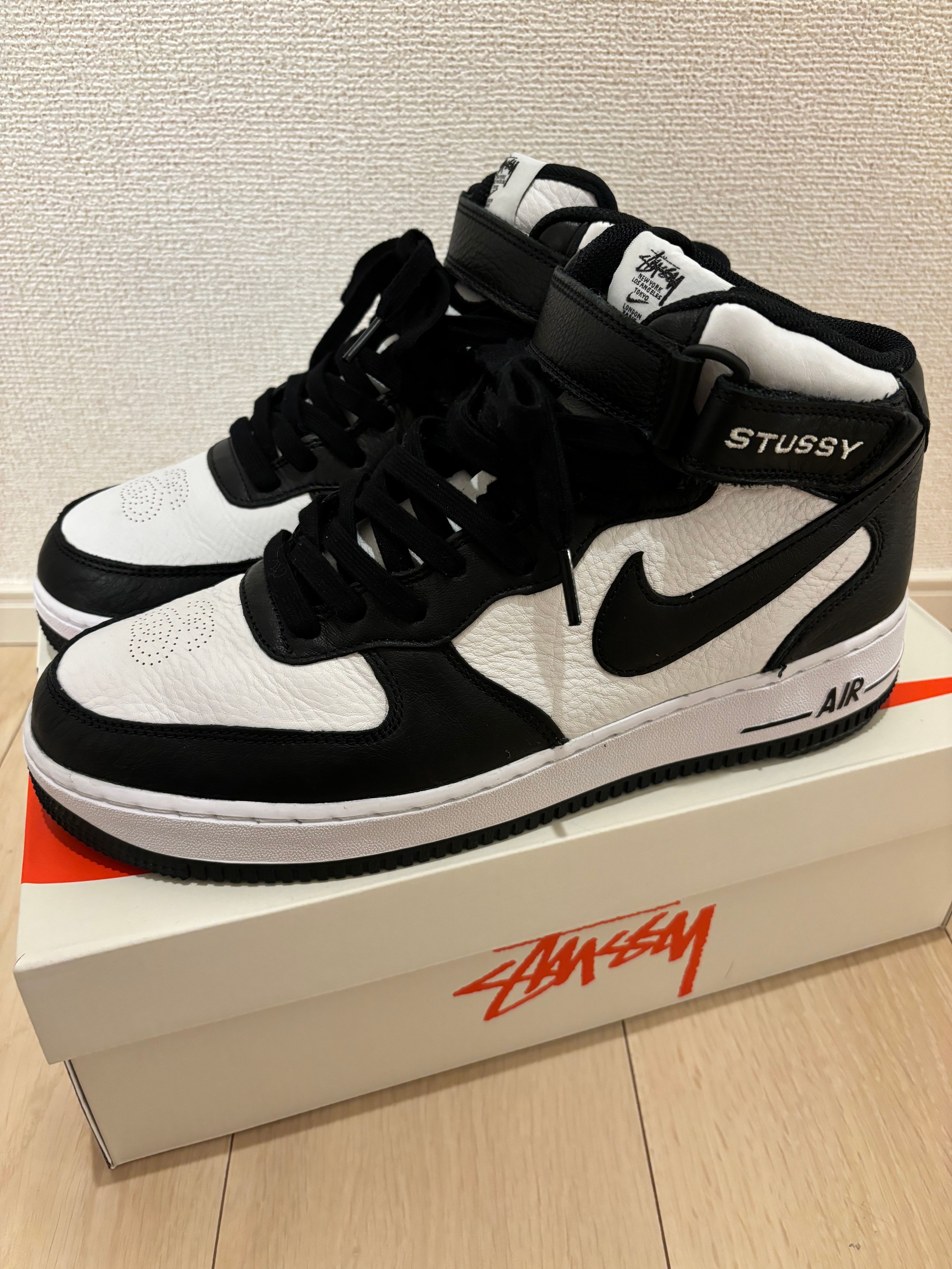 Stussy × Nike Air Force 1 Mid "Black and Light Bone"