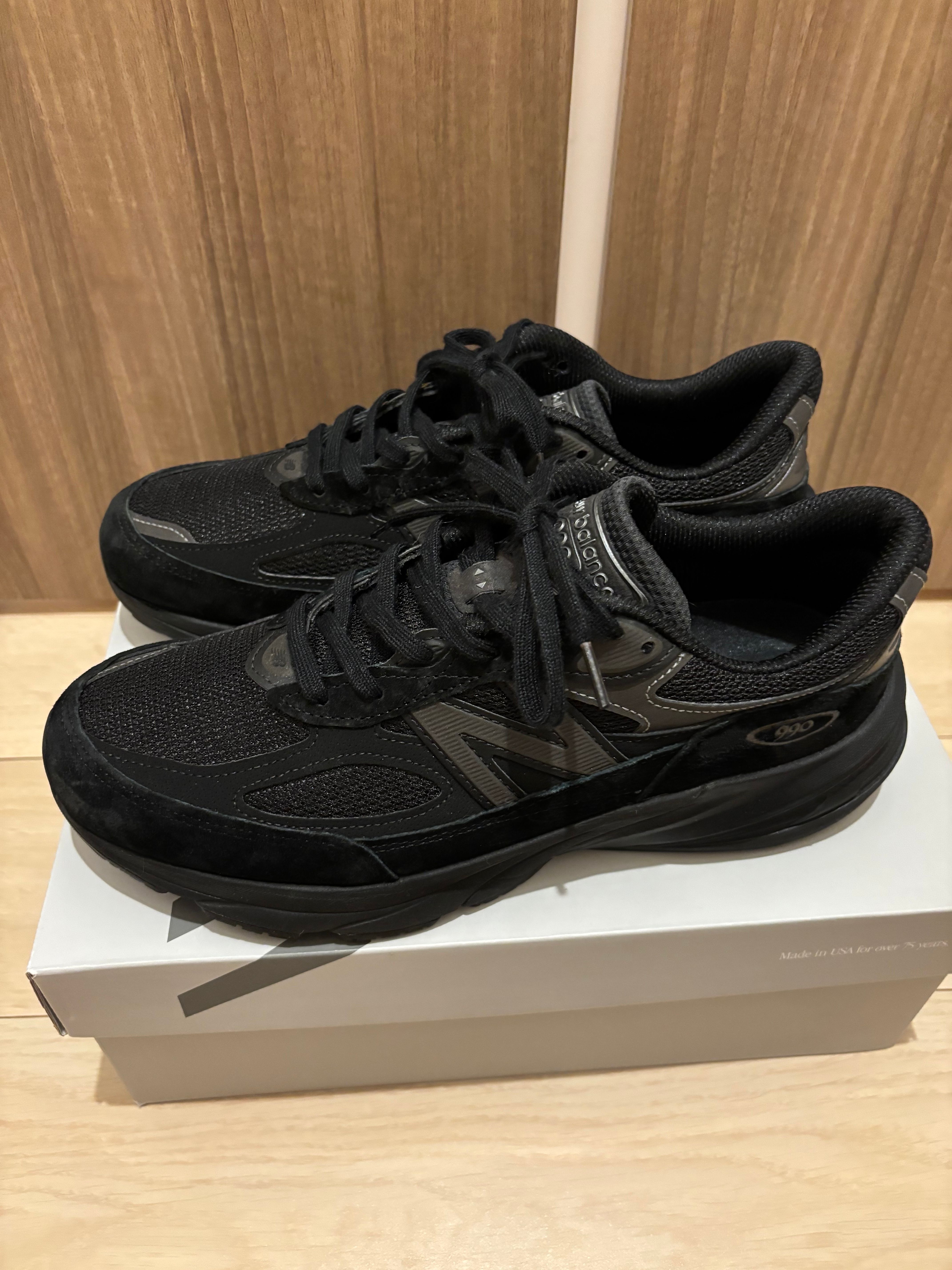 New Balance 990V6 "Triple Black"