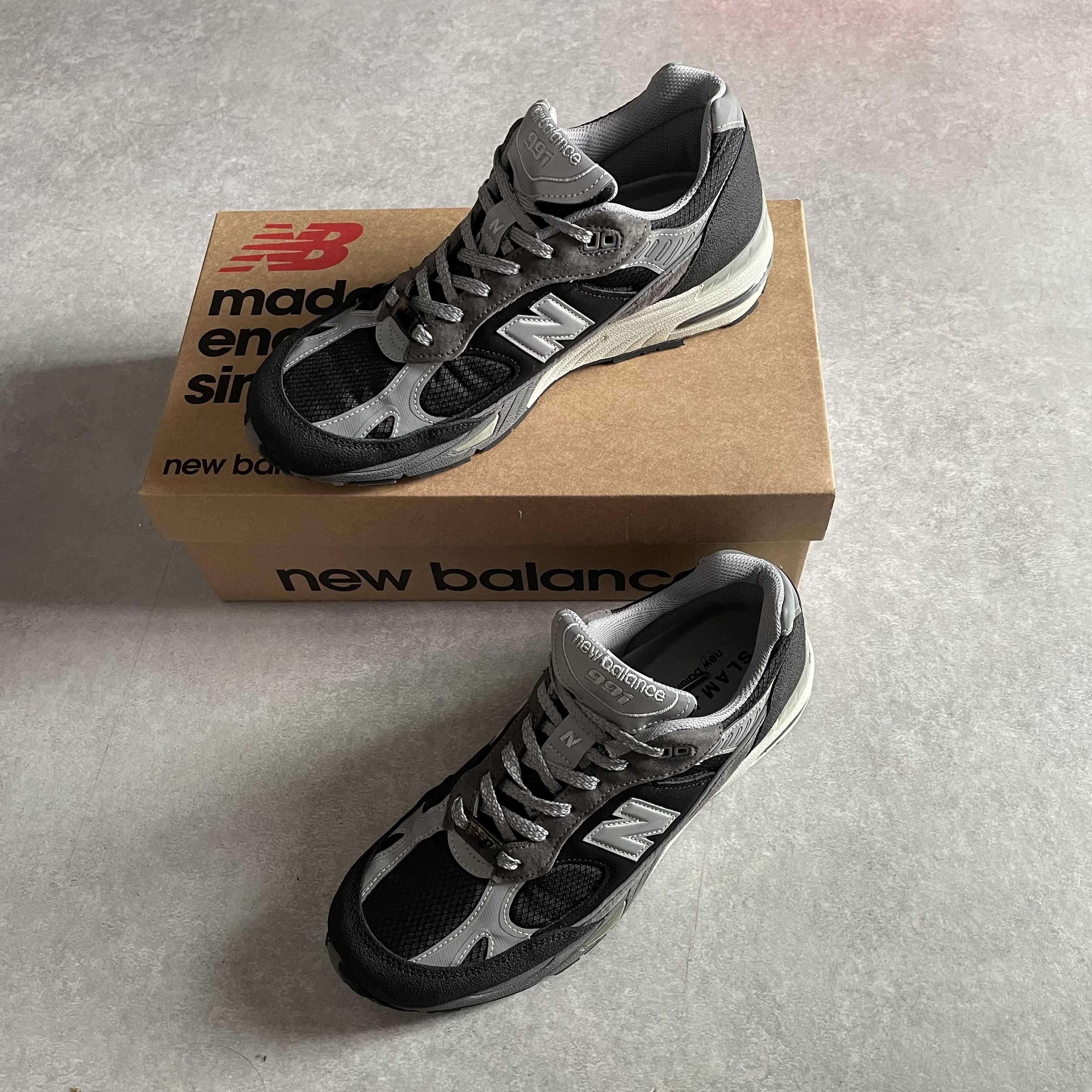 SLAM JAM × NEW BALANCE M991 "BLACK/RED"