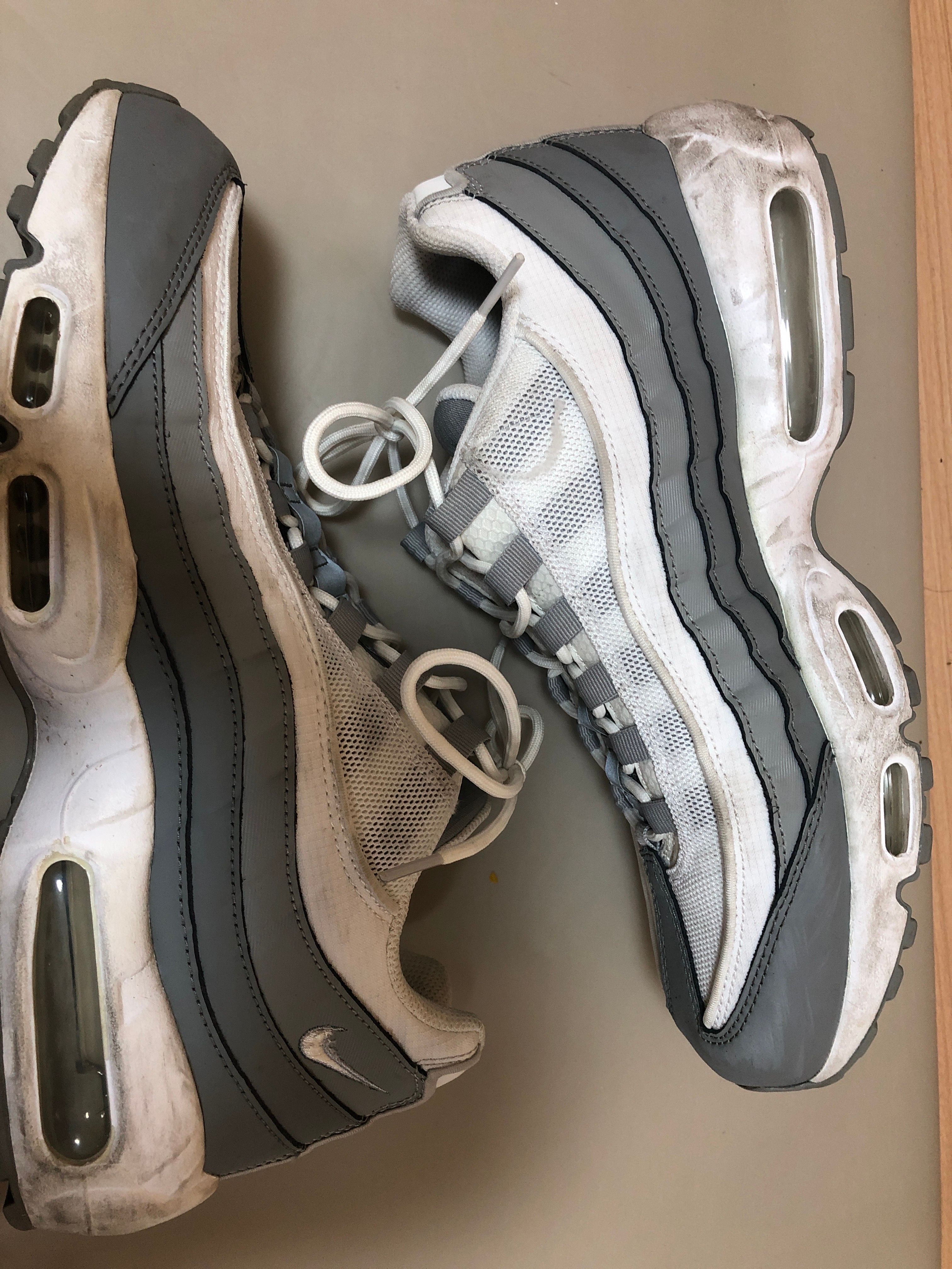 Nike Air Max 95 Essential "Particle Grey/White-LT Smoke Grey"