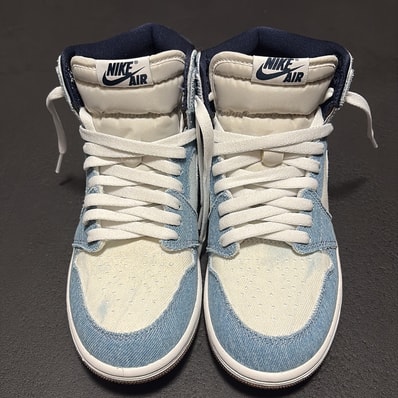Nike Air Jordan 1 Retro High OG "Denim"