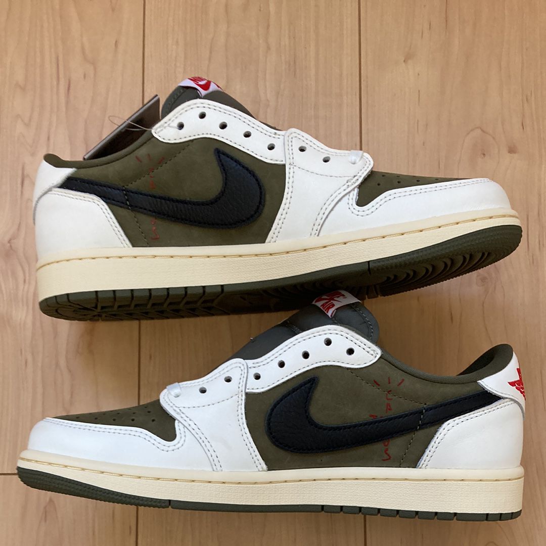 Travis Scott × Nike Air Jordan 1 Low OG SP "Reverse Olive"
