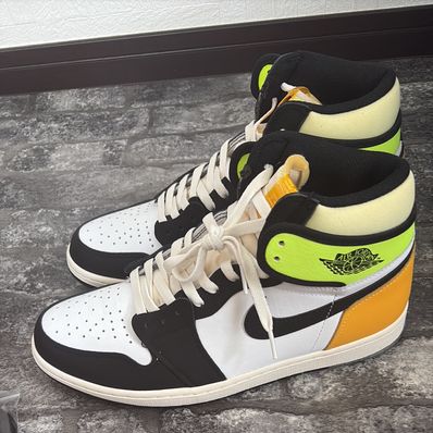 Nike Air Jordan 1 High OG "Volt Gold"