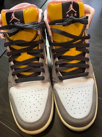 Nike Air Jordan 1 Mid "Cave Stone"