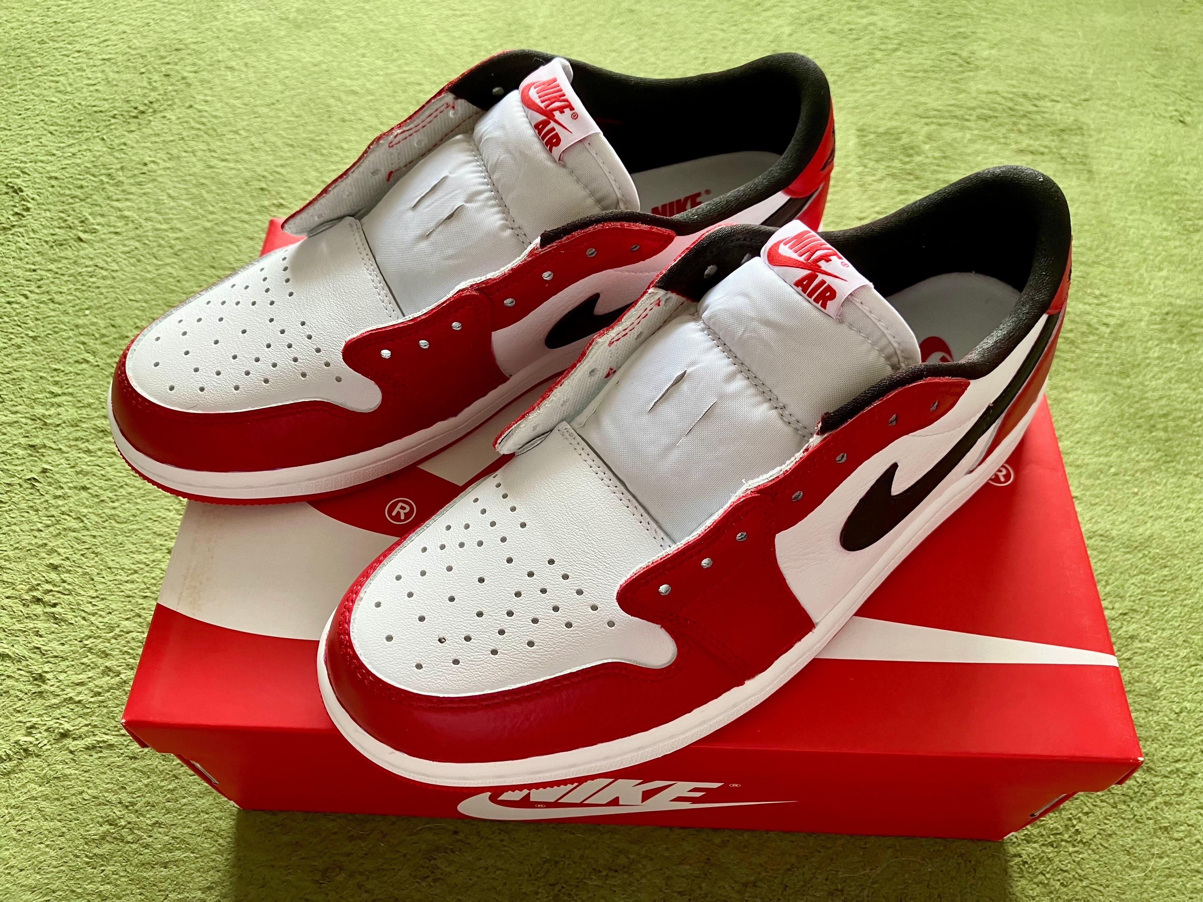 Nike Air Jordan 1 Retro Low OG "White and University Red"