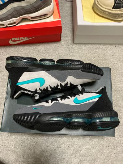 atmos × Nike LeBron 16 "Clear Jade"
