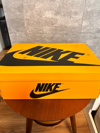 Nike Air Jordan 1 Retro High OG "Taxi"