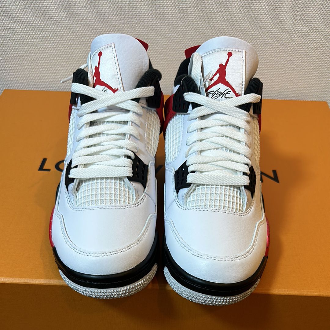 Nike Air Jordan 4 Retro "Red Cement"