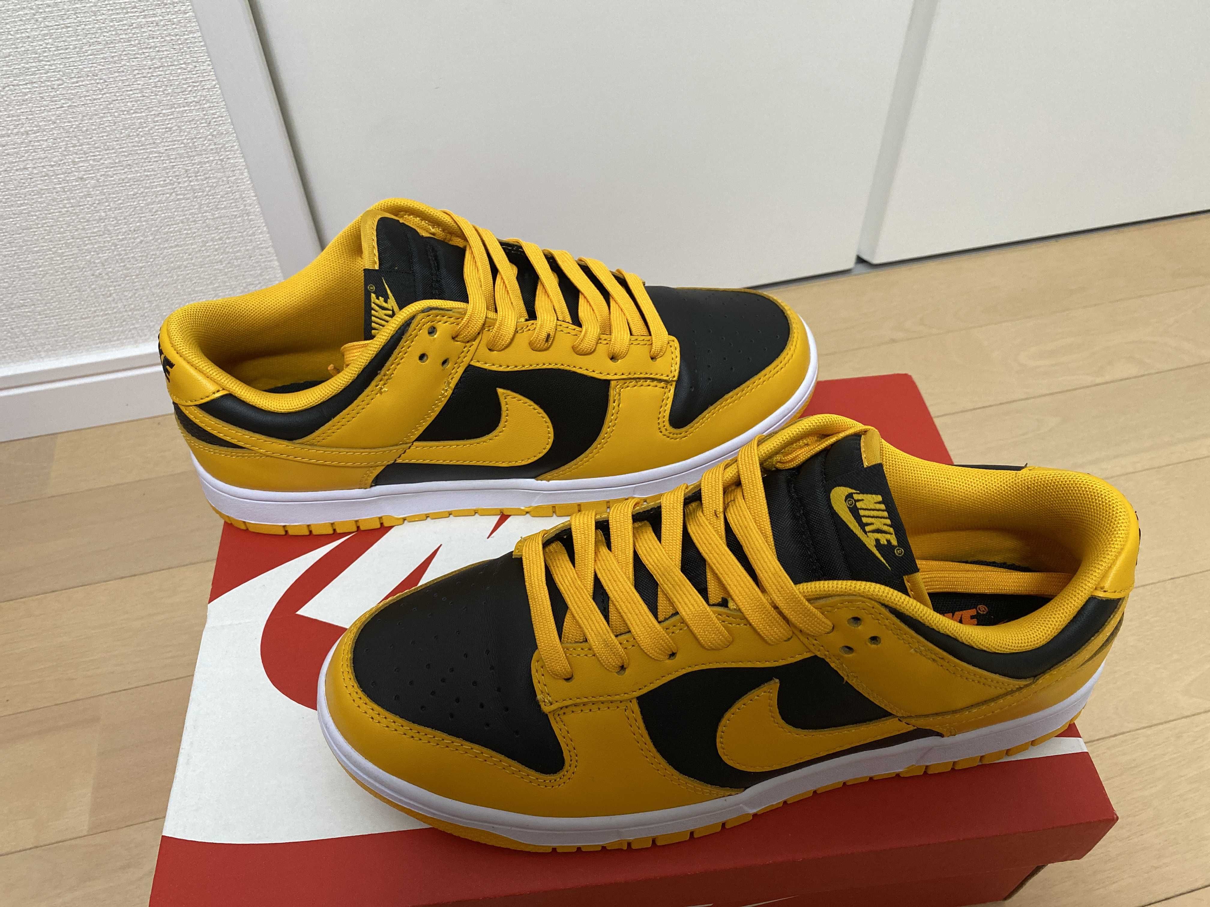 Nike Dunk Low "Championship Goldenrod"
