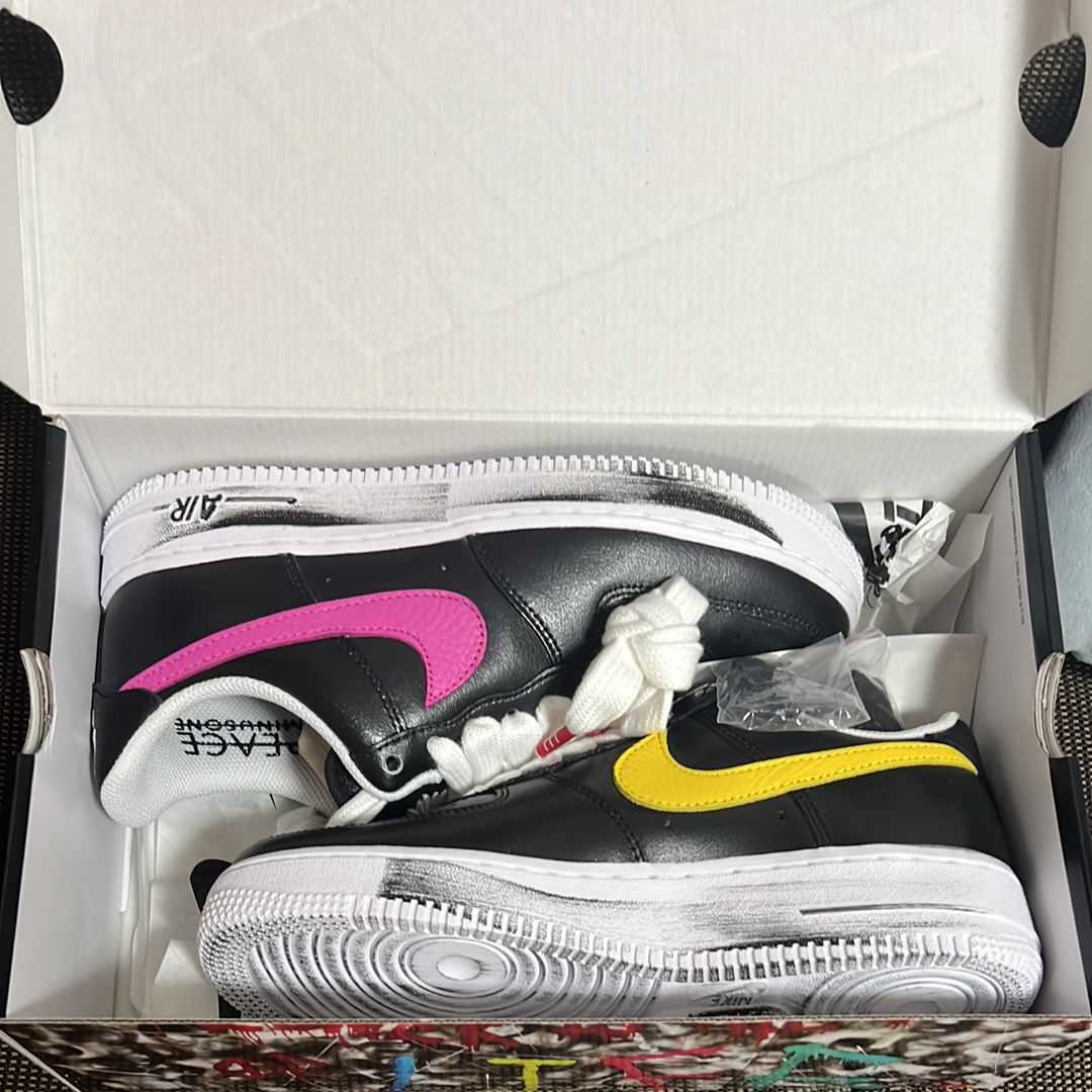 PEACEMINUSONE × Nike Air Force 1 Low '07 Para-Noise 3.0 "Black and Multi-Color" / G-DRAGON