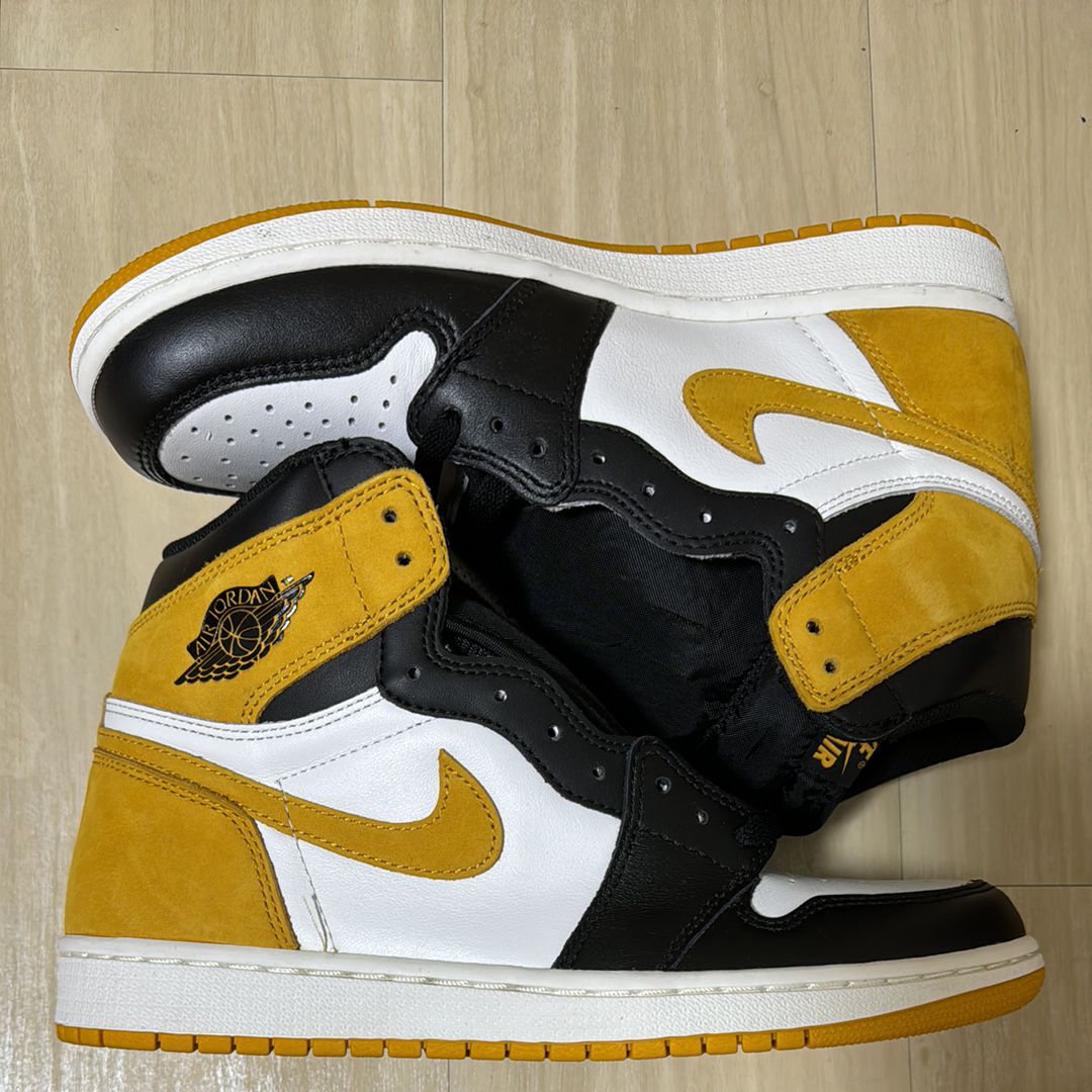 Nike Air Jordan 1 Retro High OG "Black Toe/Yellow Ochre"