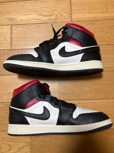 Nike Women's Air Jordan 1 Mid "Black/Gym Red"