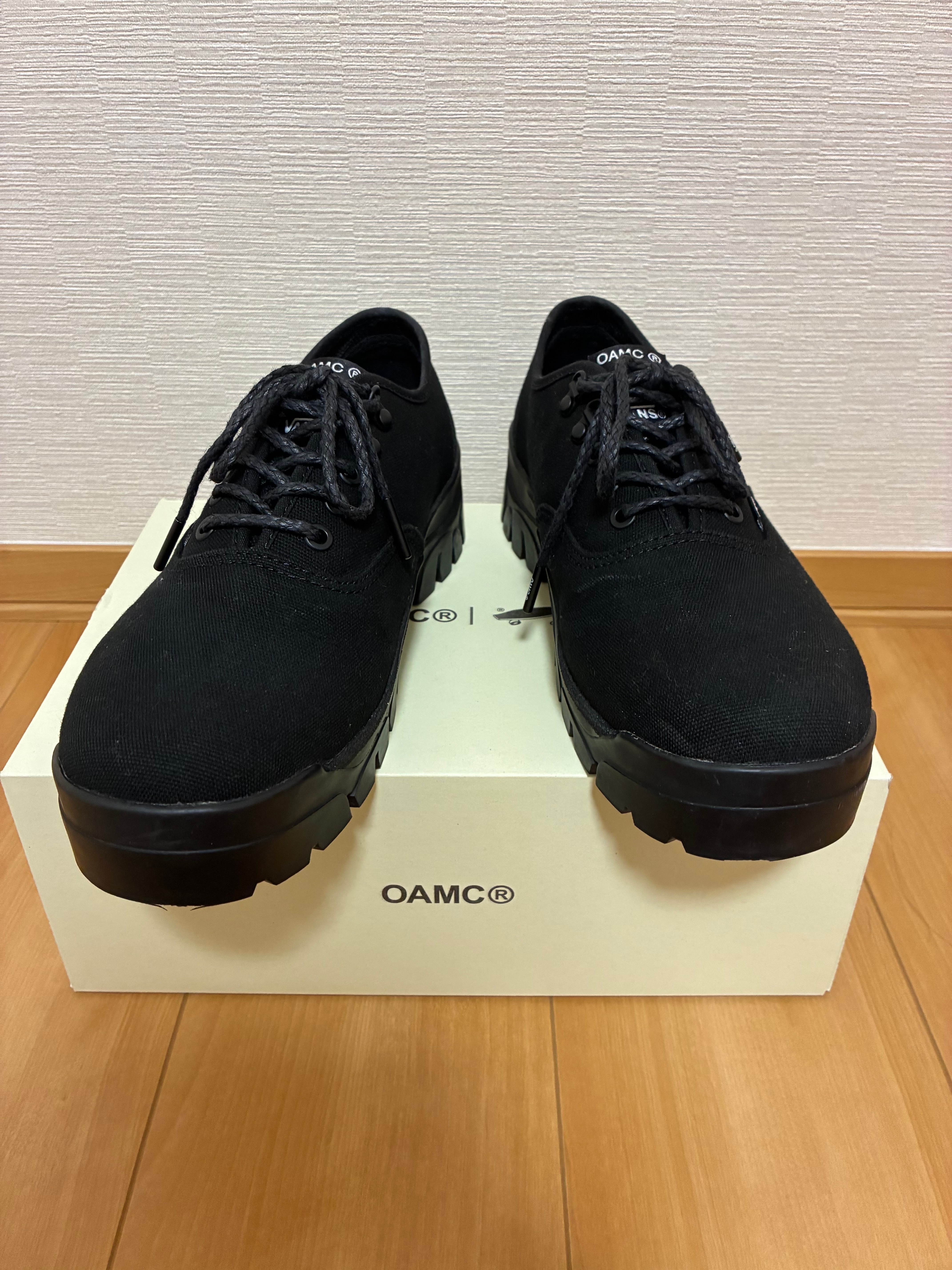 オーエーエムシー × OTWバイバンズ オーセンティック オックスフォード 