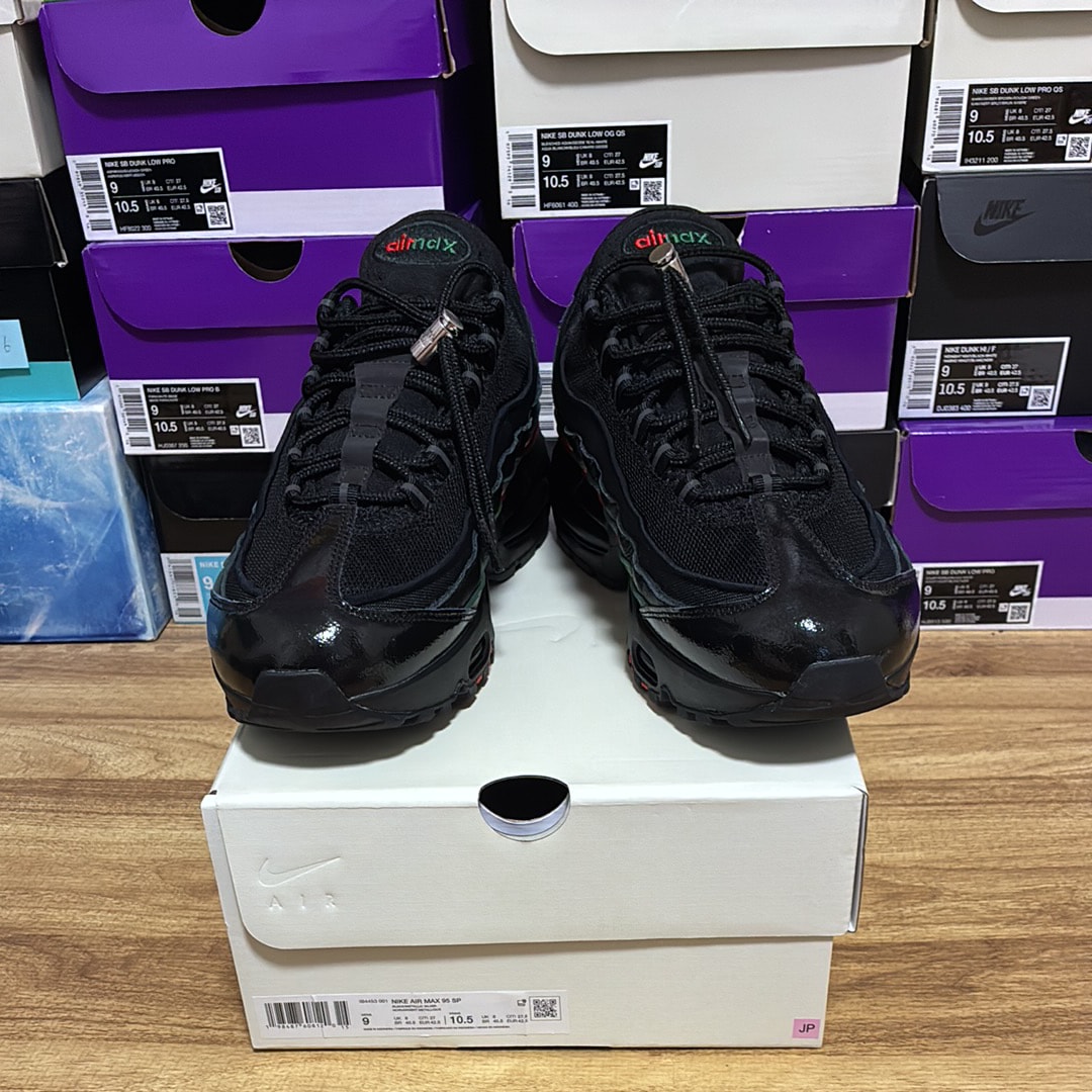 UNDEFEATED × Nike Air Max 95 SP "Black"