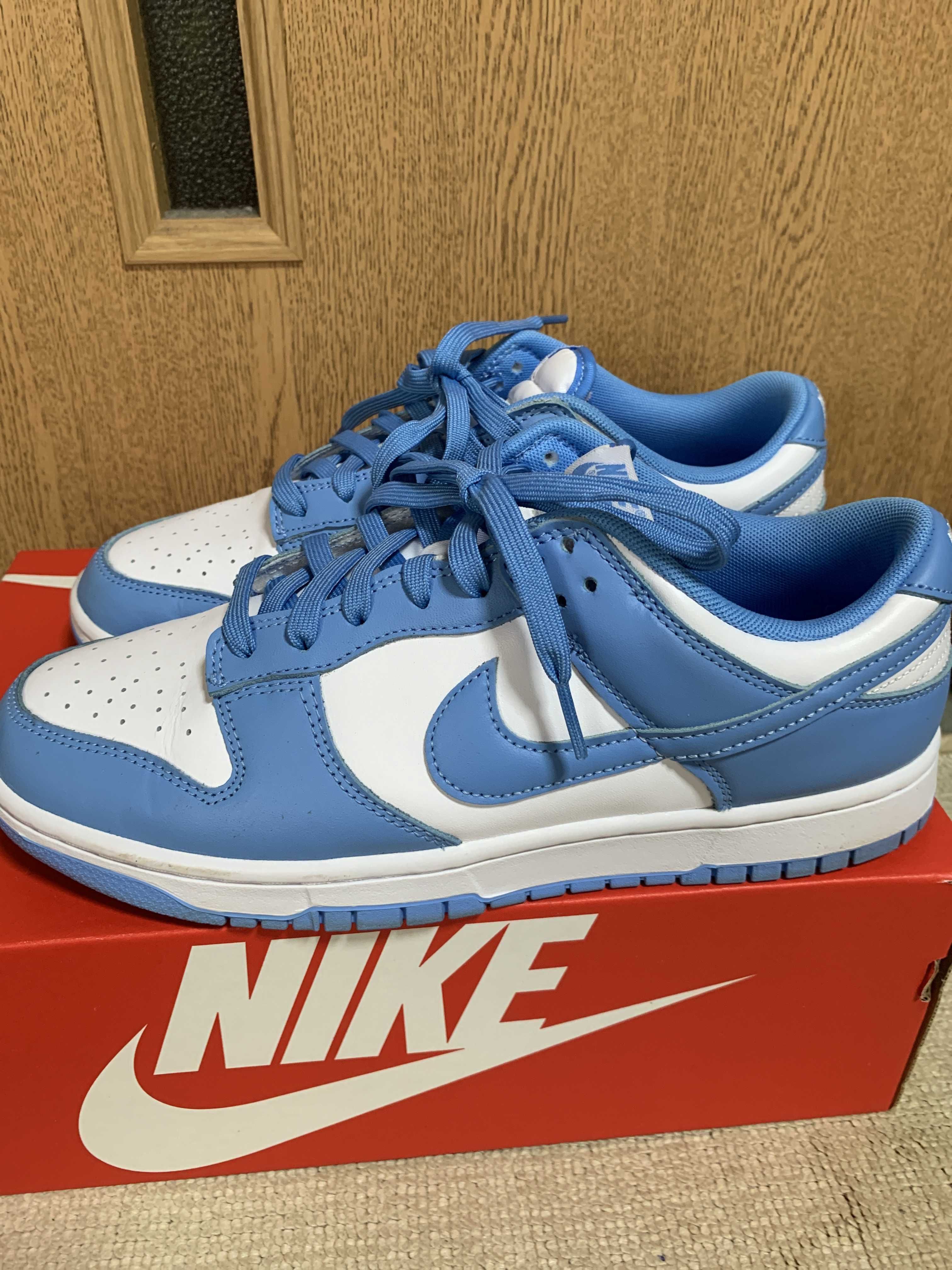 Nike Dunk Low "University Blue"