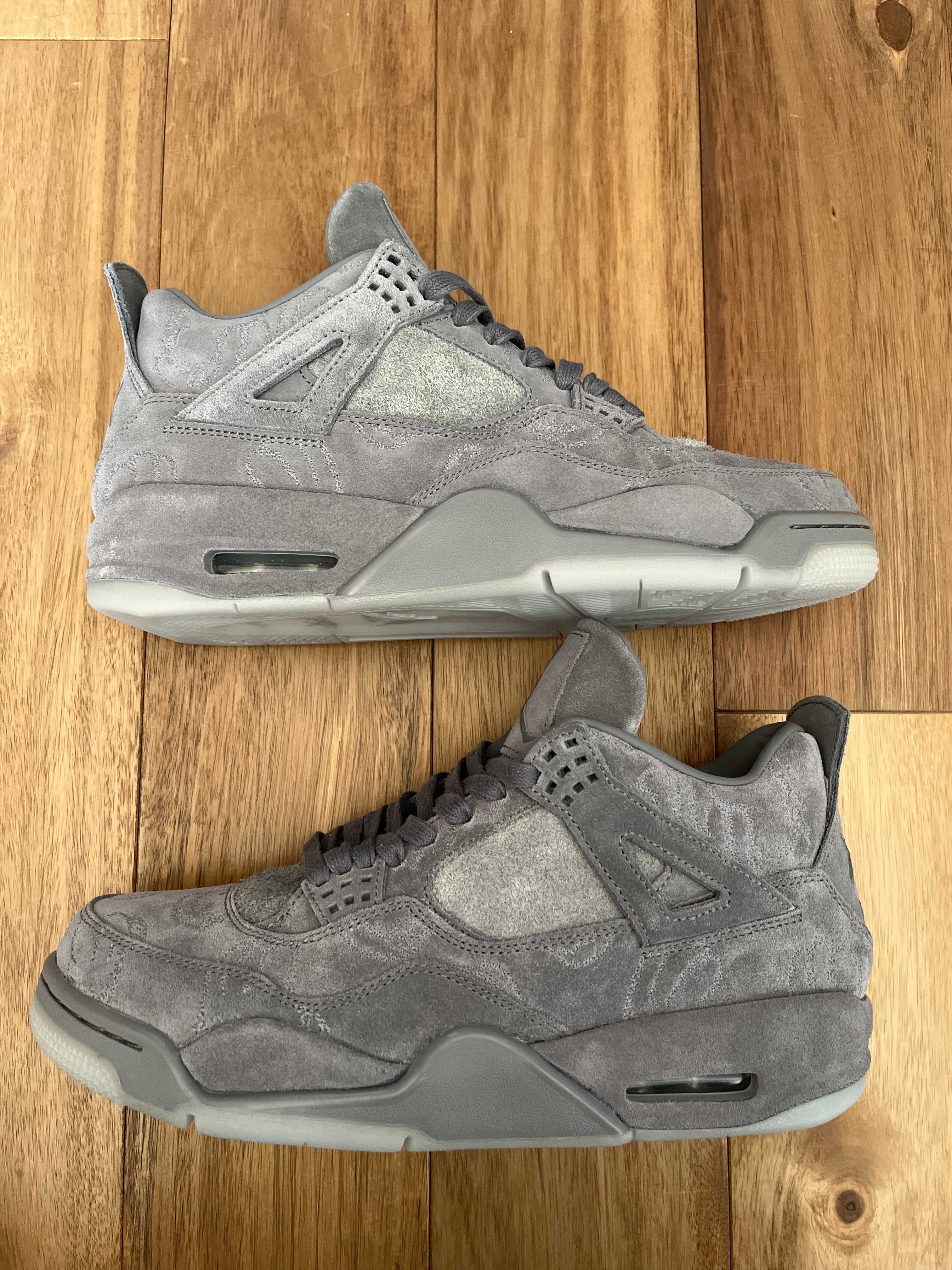 KAWS × Nike Air Jordan 4 Retro "Grey"