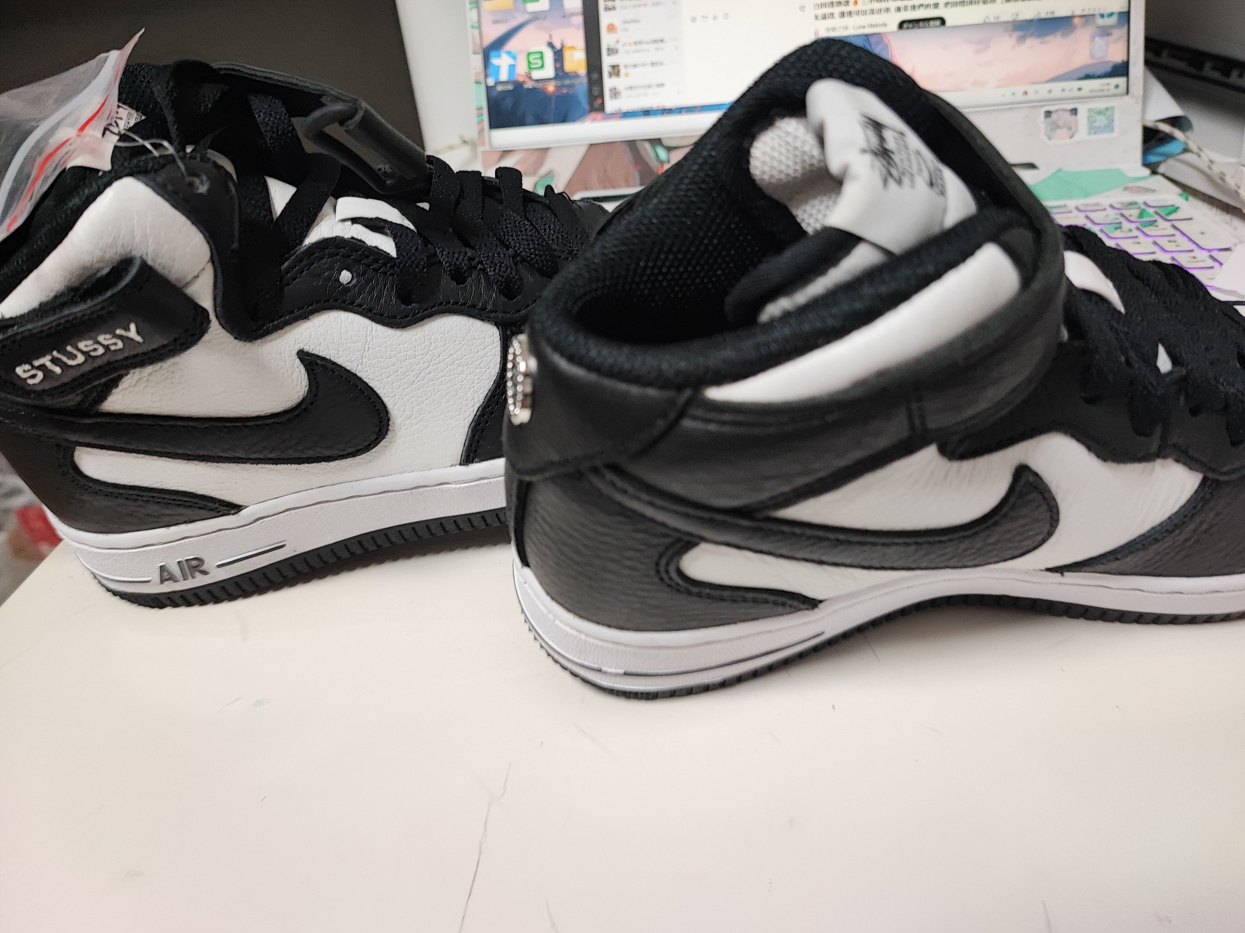 Stussy × Nike Air Force 1 Mid "Black and Light Bone"