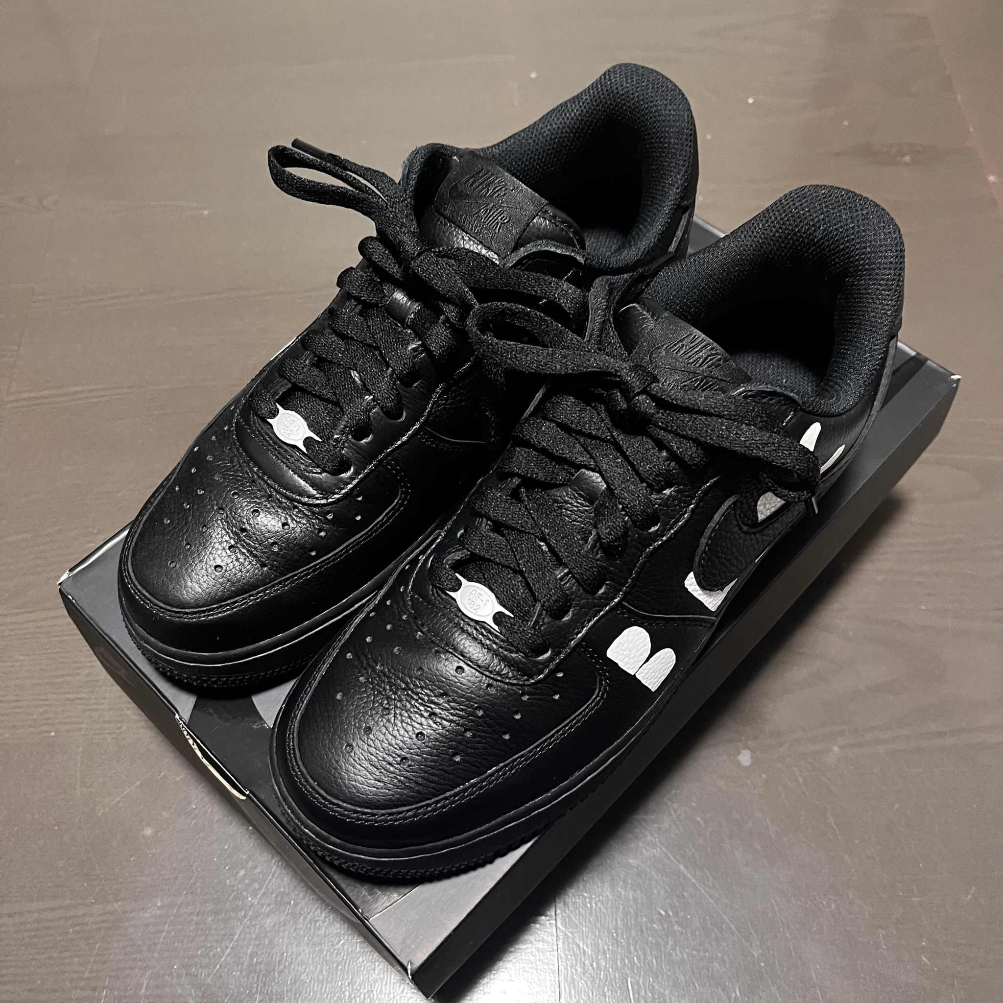 BLACK COMME des GARCONS × Nike Air Force 1 Low Retro "Black"