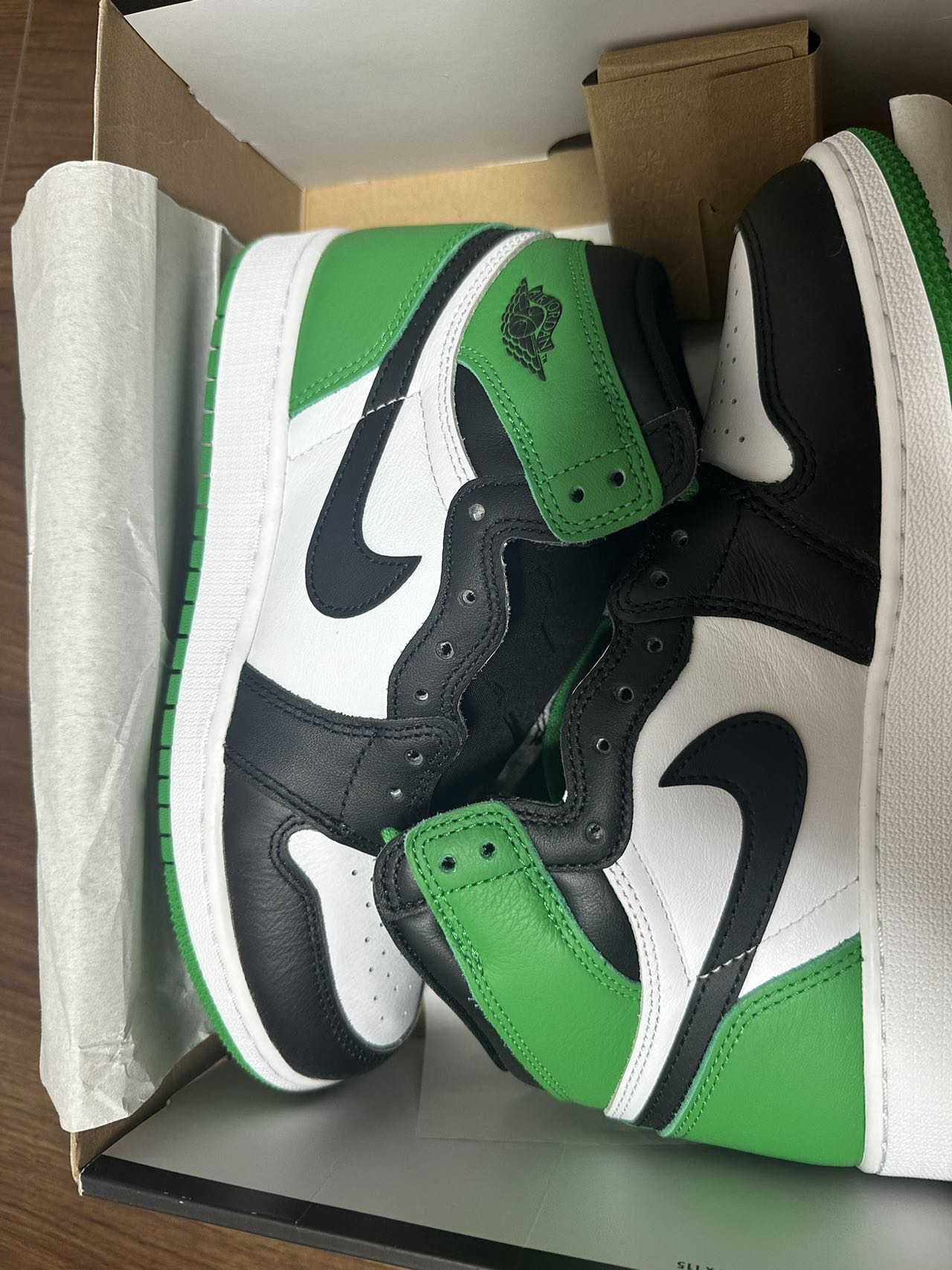 Nike GS Air Jordan 1 Retro High OG "Celtics/Black and Lucky Green" (2023)