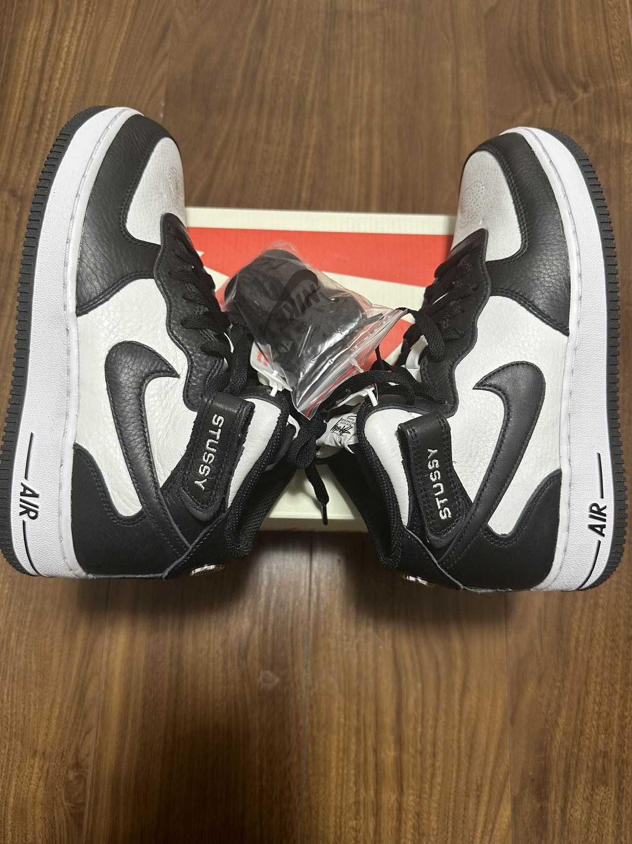 Stussy × Nike Air Force 1 Mid "Black and Light Bone"