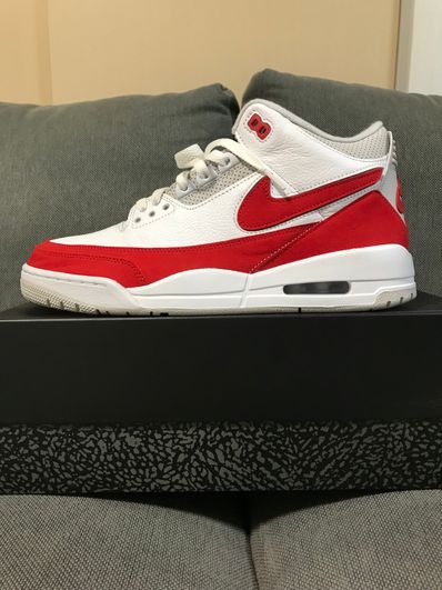 Nike Air Jordan 3 Retro "Tinker White/University Red"