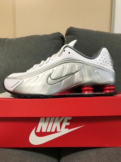 Nike shox sales r4 og 2018
