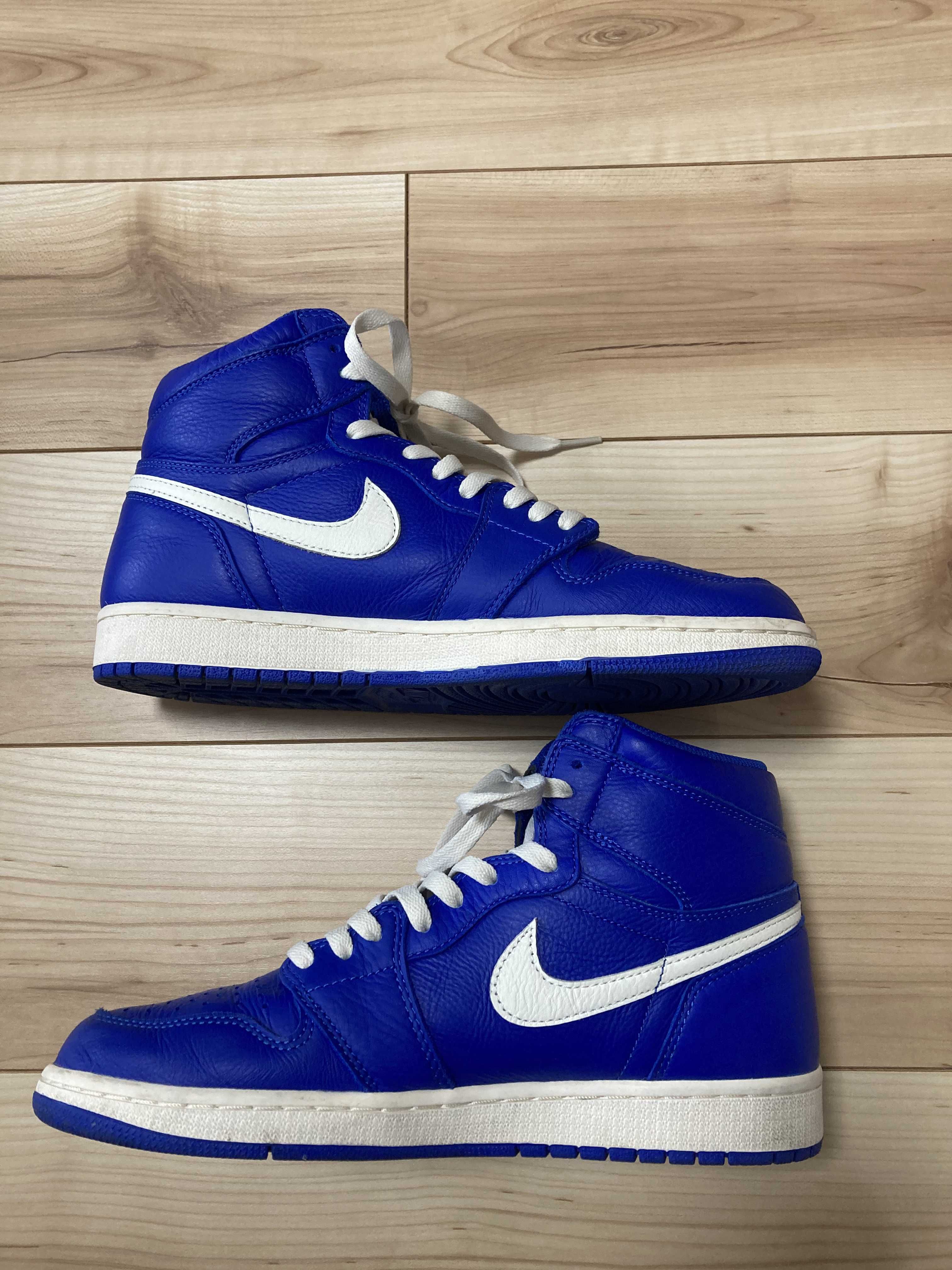 NIKE AIR JORDAN 1 RETRO HIGH "HYPER ROYAL"