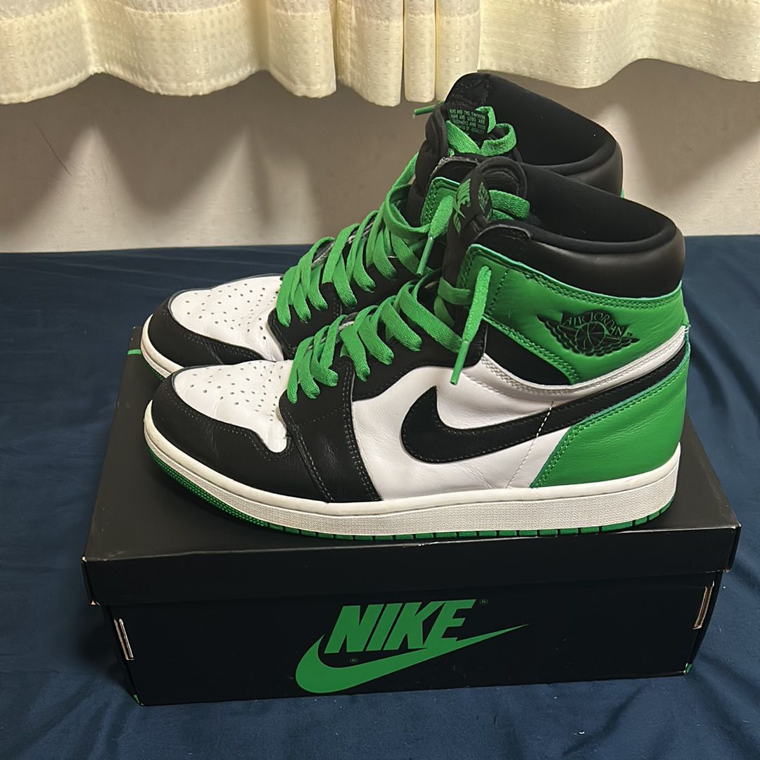 Nike Air Jordan 1 Retro High OG "Celtics/Black and Lucky Green" (2023)