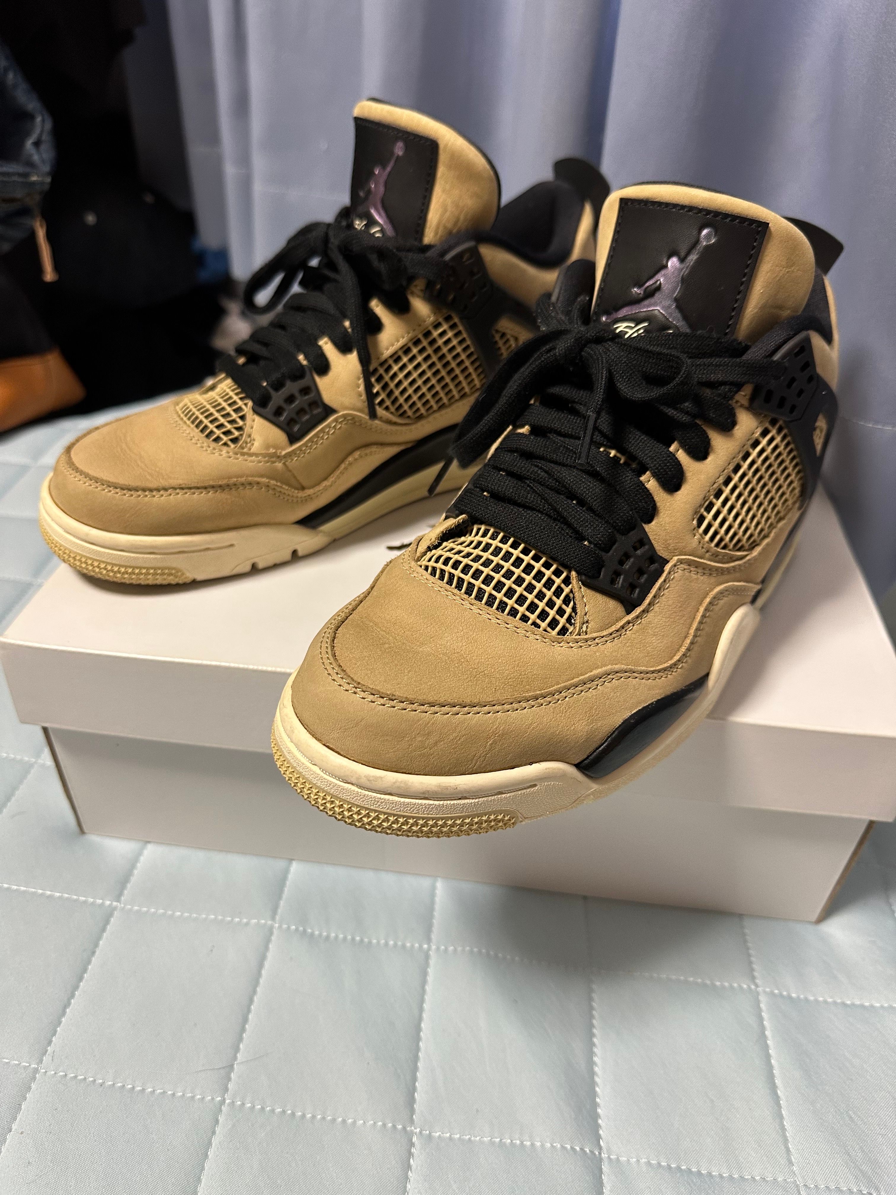 Nike Women's Air Jordan 4 "Mushroom"