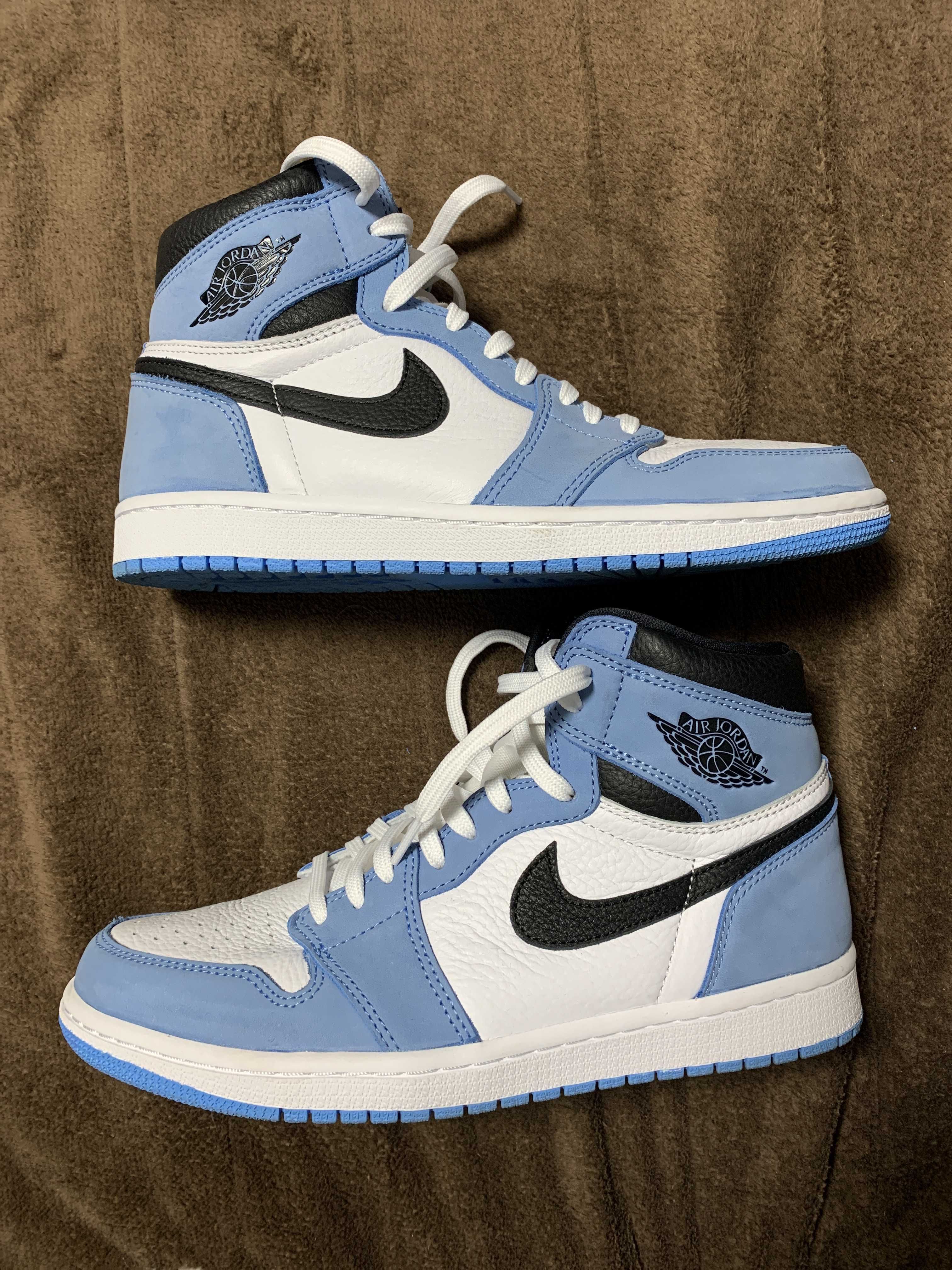 Nike Air Jordan 1 High OG "University Blue"