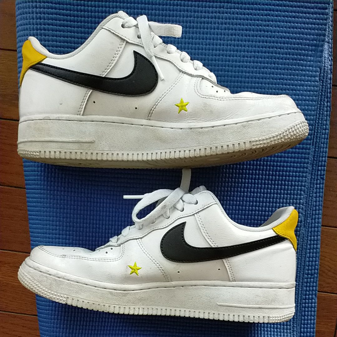 Nike Air Force 1 Low '07 LV8 "White/Black/Yellow"