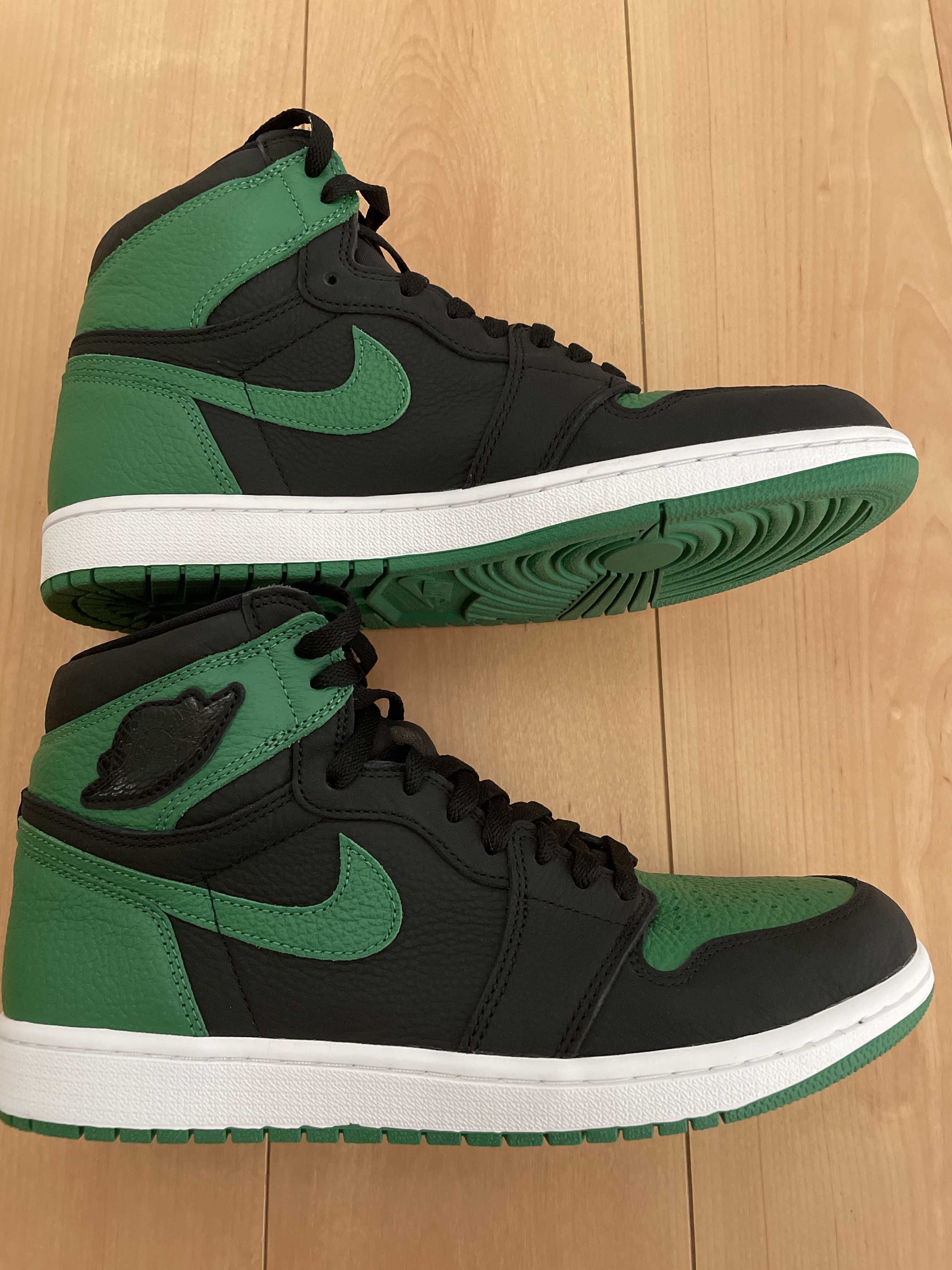 Nike Air Jordan 1 Retro High OG "Black/Pine Green" (2020)