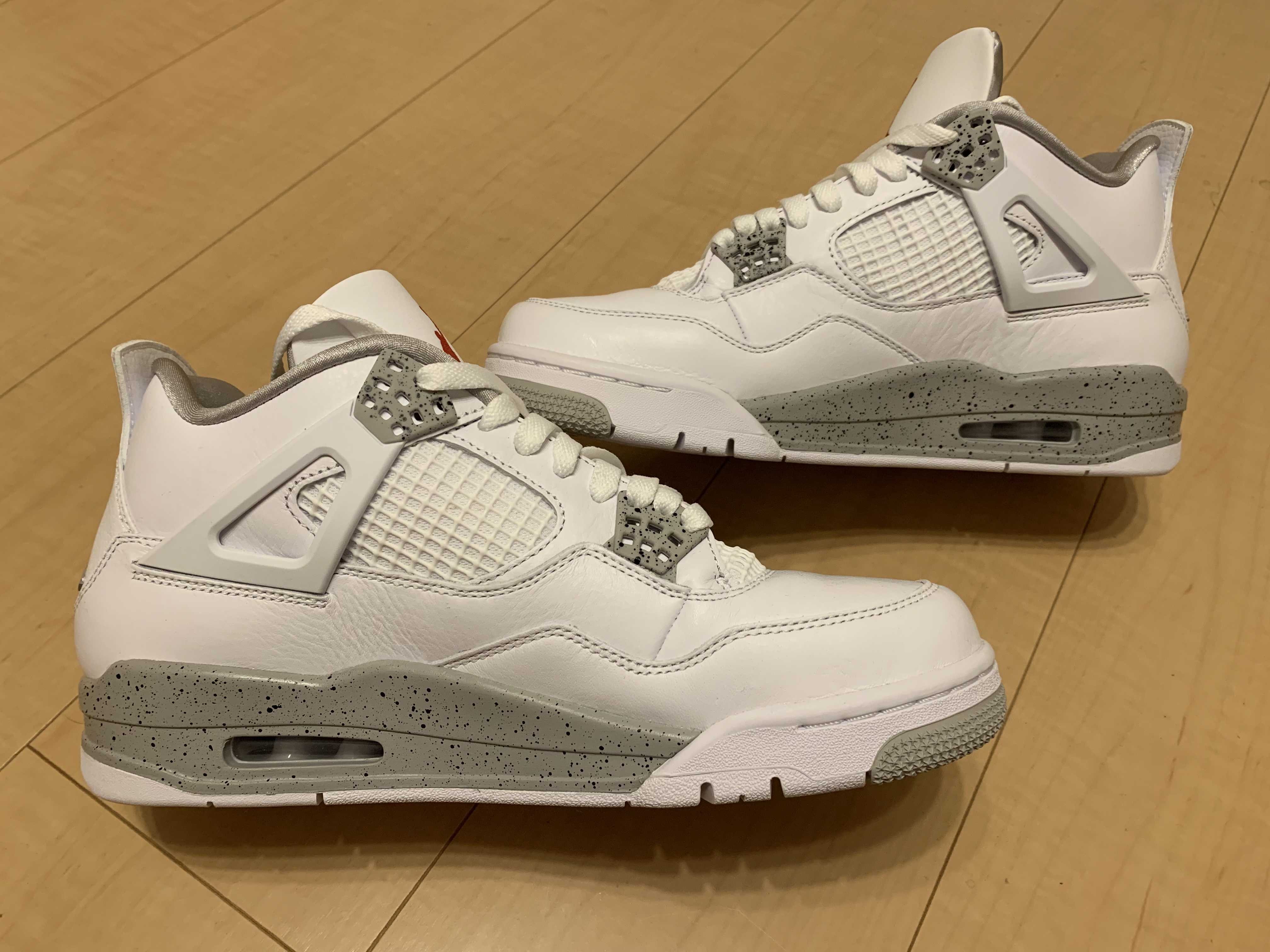 Nike Air Jordan 4 "Tech White"