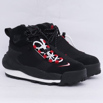 sacai × Nike Magmascape "Black"