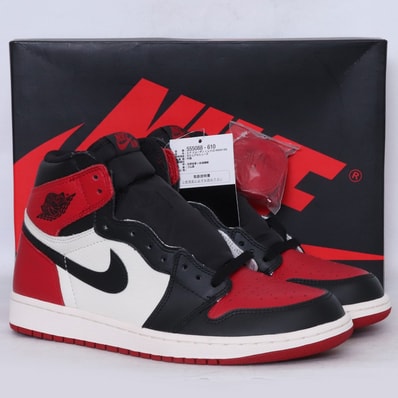 Nike Air Jordan 1 Retro High OG "Bred Toe"