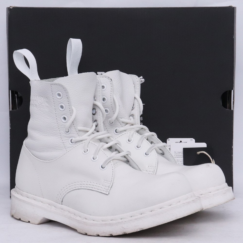 MM6 Maison Margiela × Dr.Martens 1460 Twist 8-Eye Boots "White"