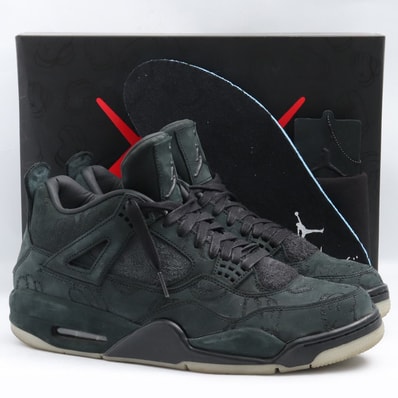 KAWS × Nike Air Jordan 4 Retro "Black"