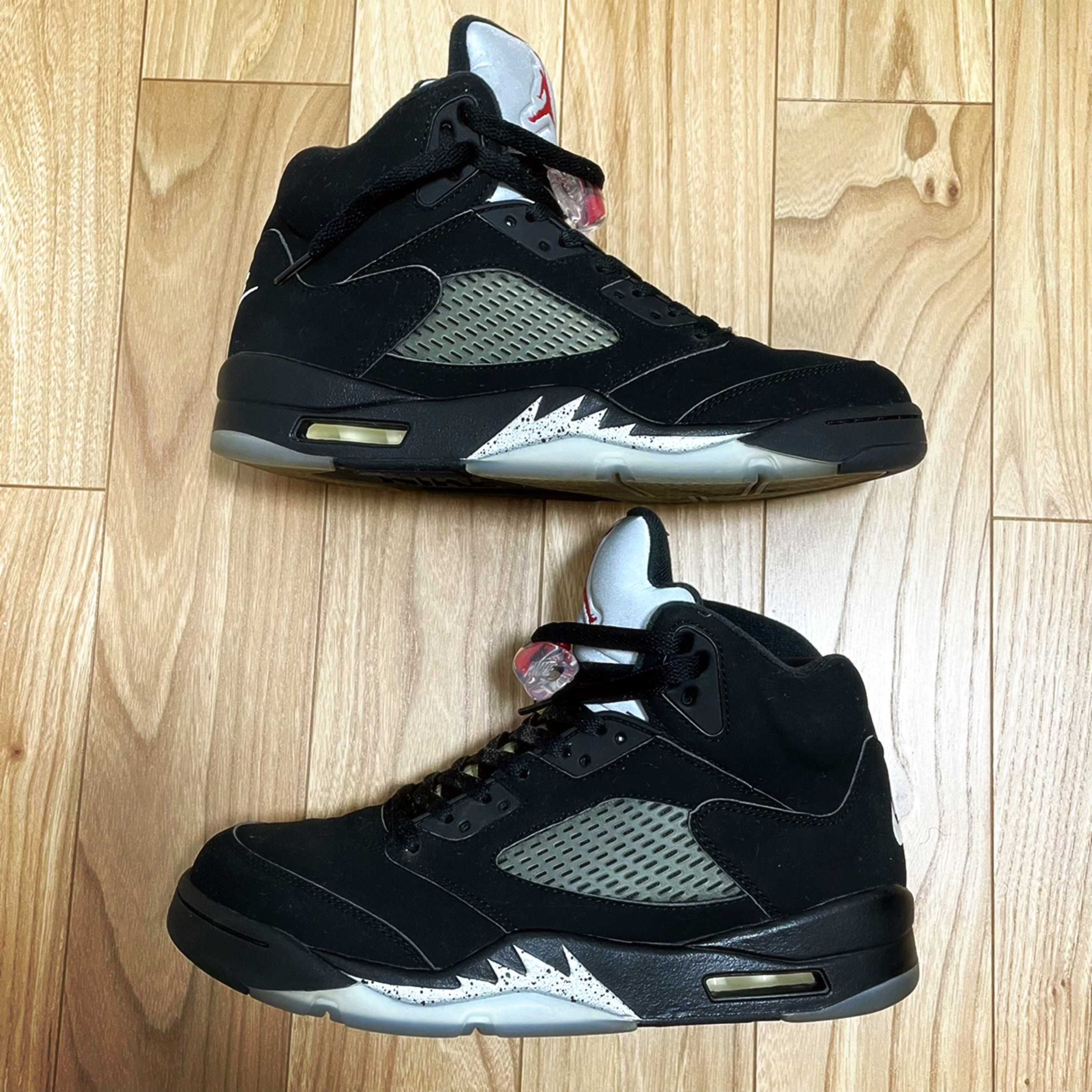 Nike Air Jordan 5 Retro OG "Black/Fire Red/Metallic Silver/White" (2016)