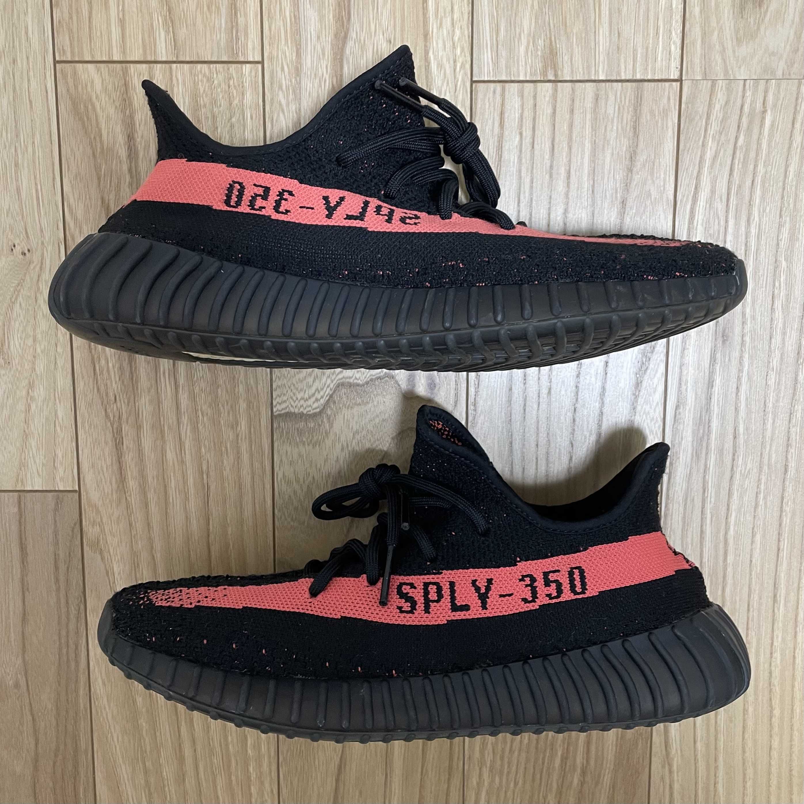 adidas YEEZY Boost 350 V2 "Core Black/Red"