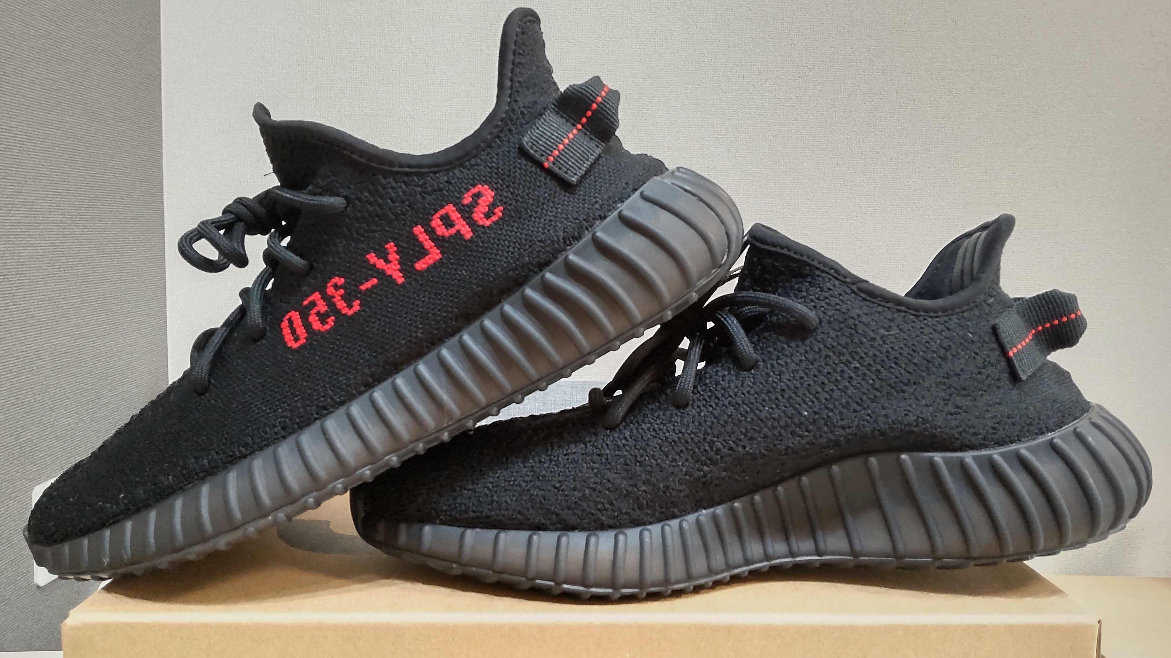 adidas YEEZY Boost 350 V2 "Core Black/Red" (2020)