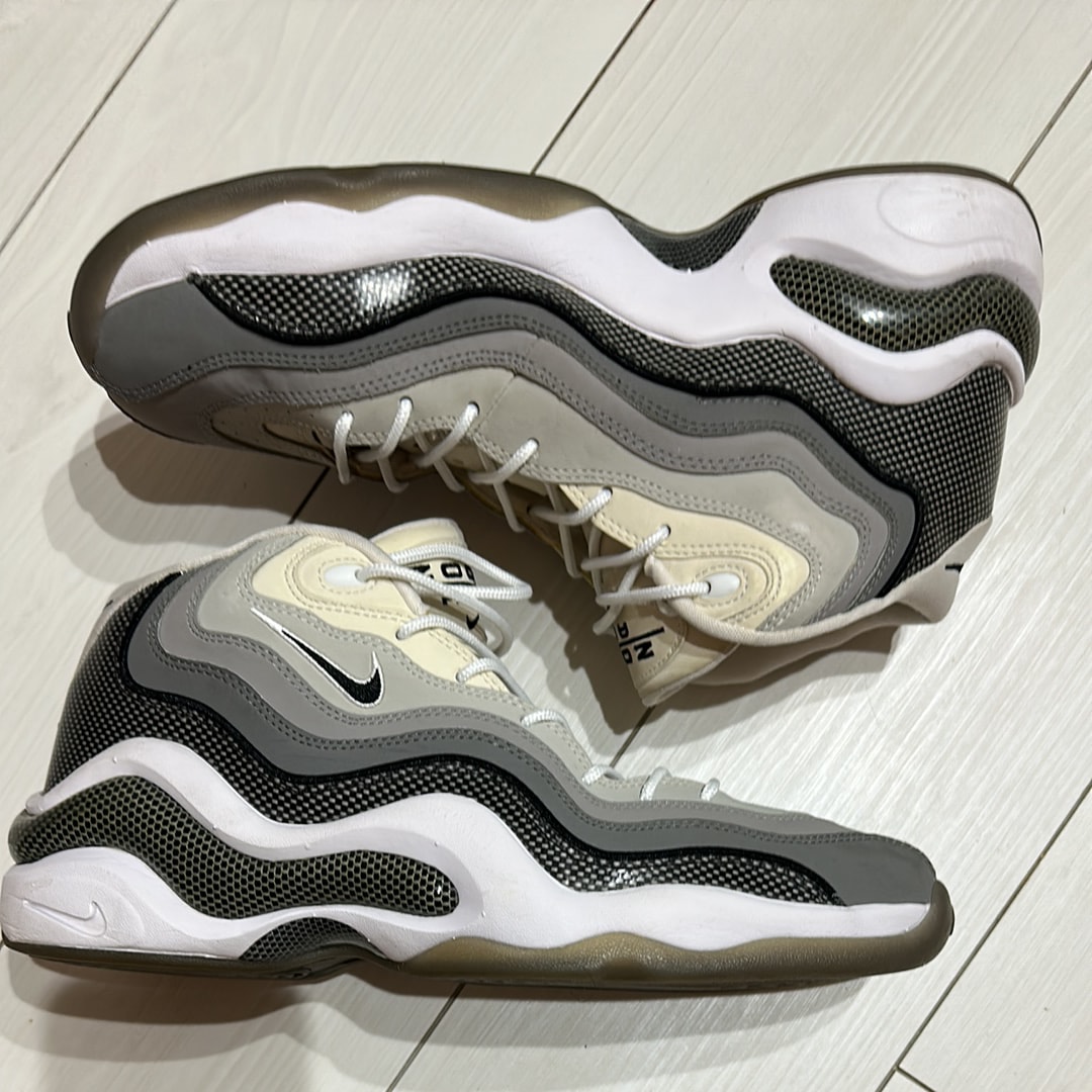 エアズームフライト96(Air Zoom Flight 96)/ナイキ 人気の新作を安心