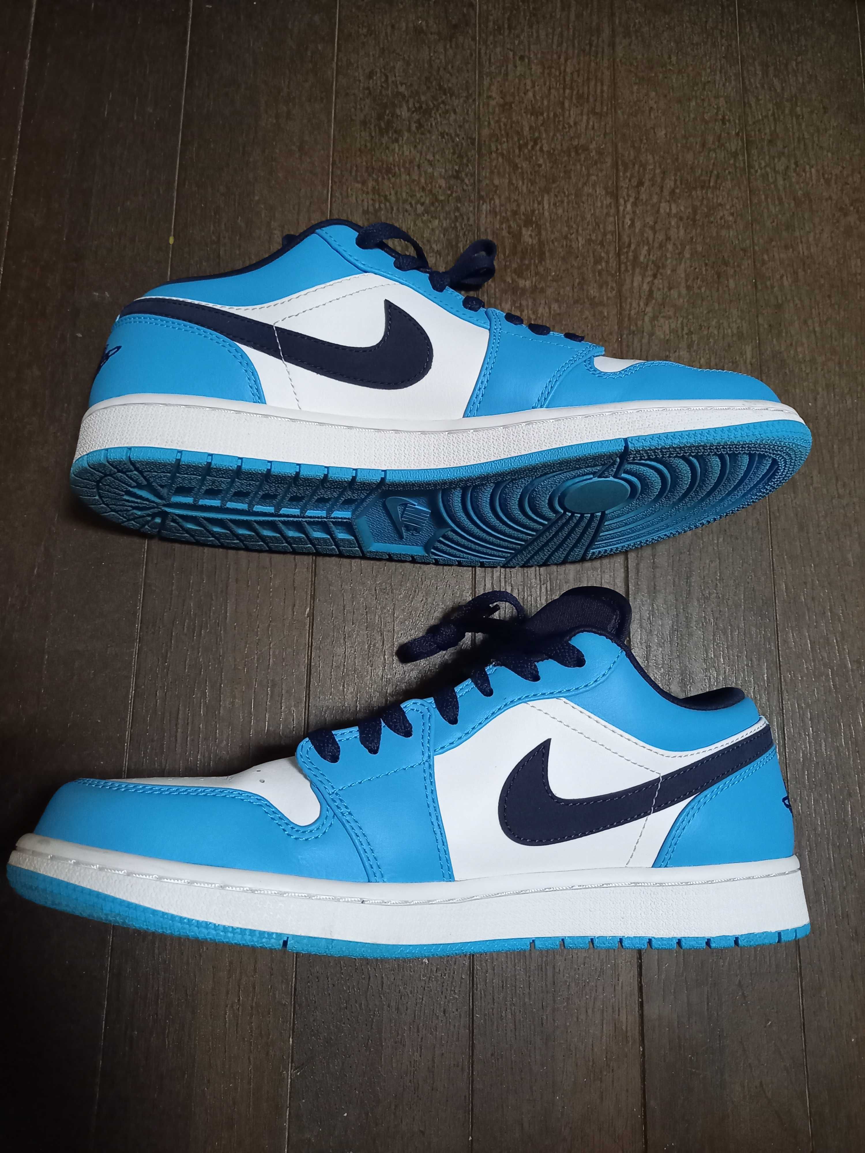 Nike Air Jordan 1 Low "University Blue"