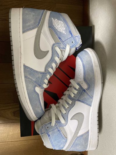 Nike Air Jordan 1 High OG "Hyper Royal"