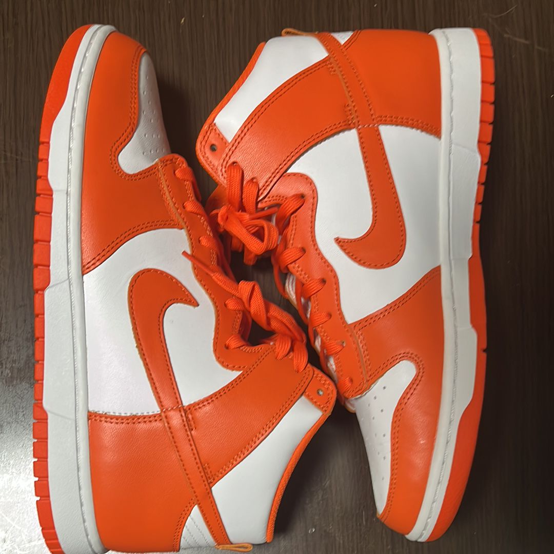 Nike Dunk High "Orange Blaze"