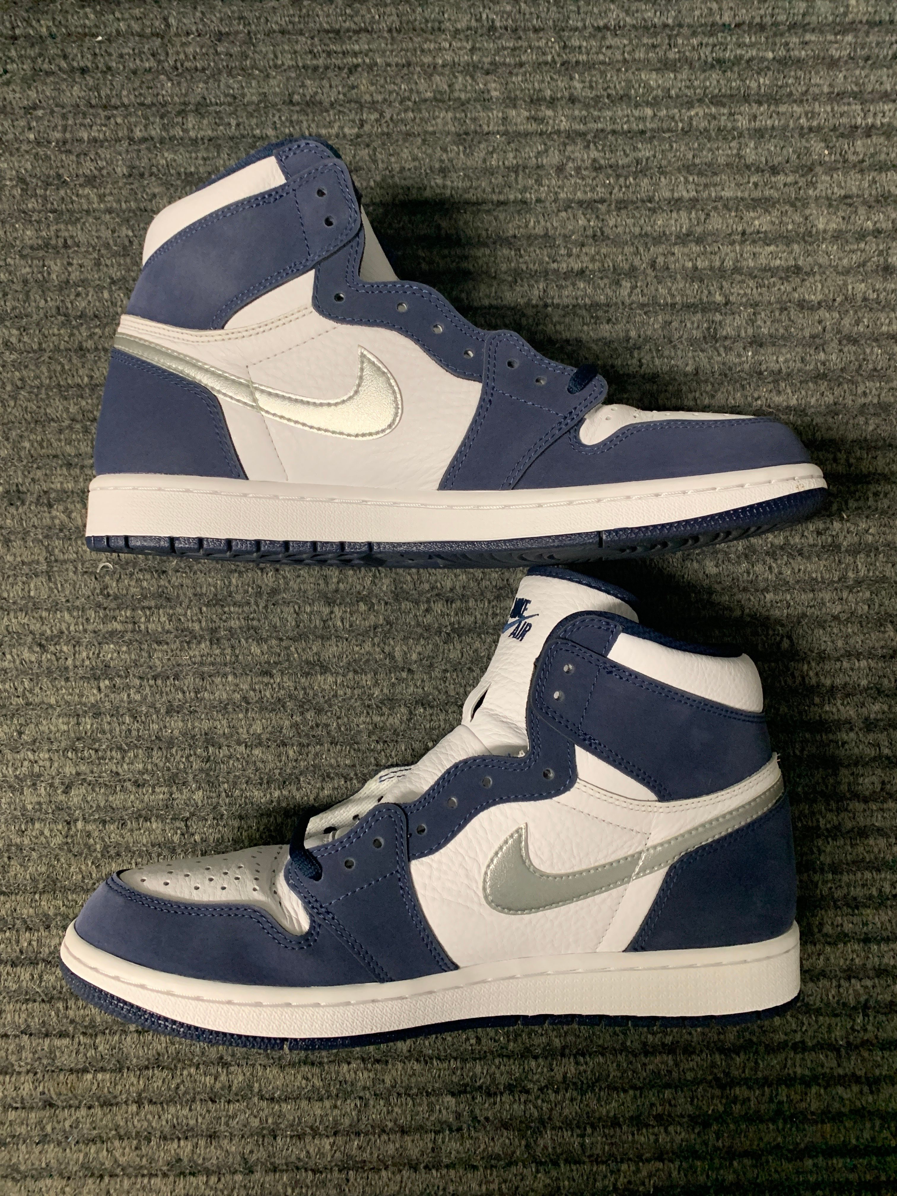 Nike Air Jordan 1 High OG CO.JP "White/Midnight Navy" (2020)(ブリーフケースなし)