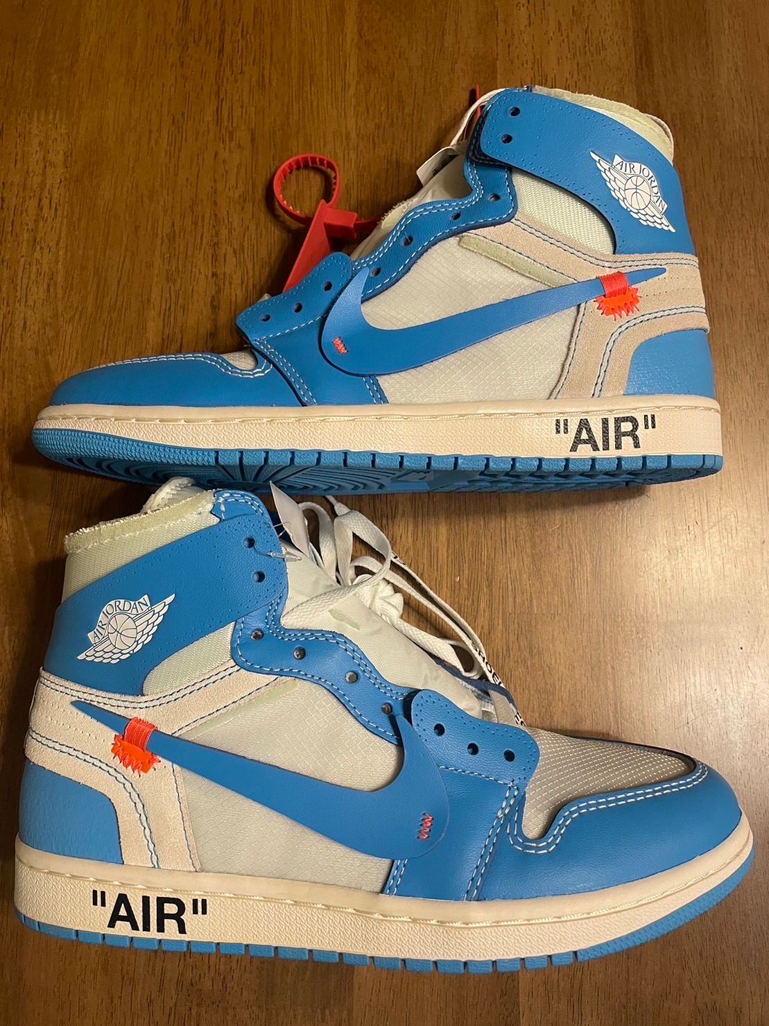 Off-White × Nike Air Jordan 1 High UNC "White/Dark Powder Blue"