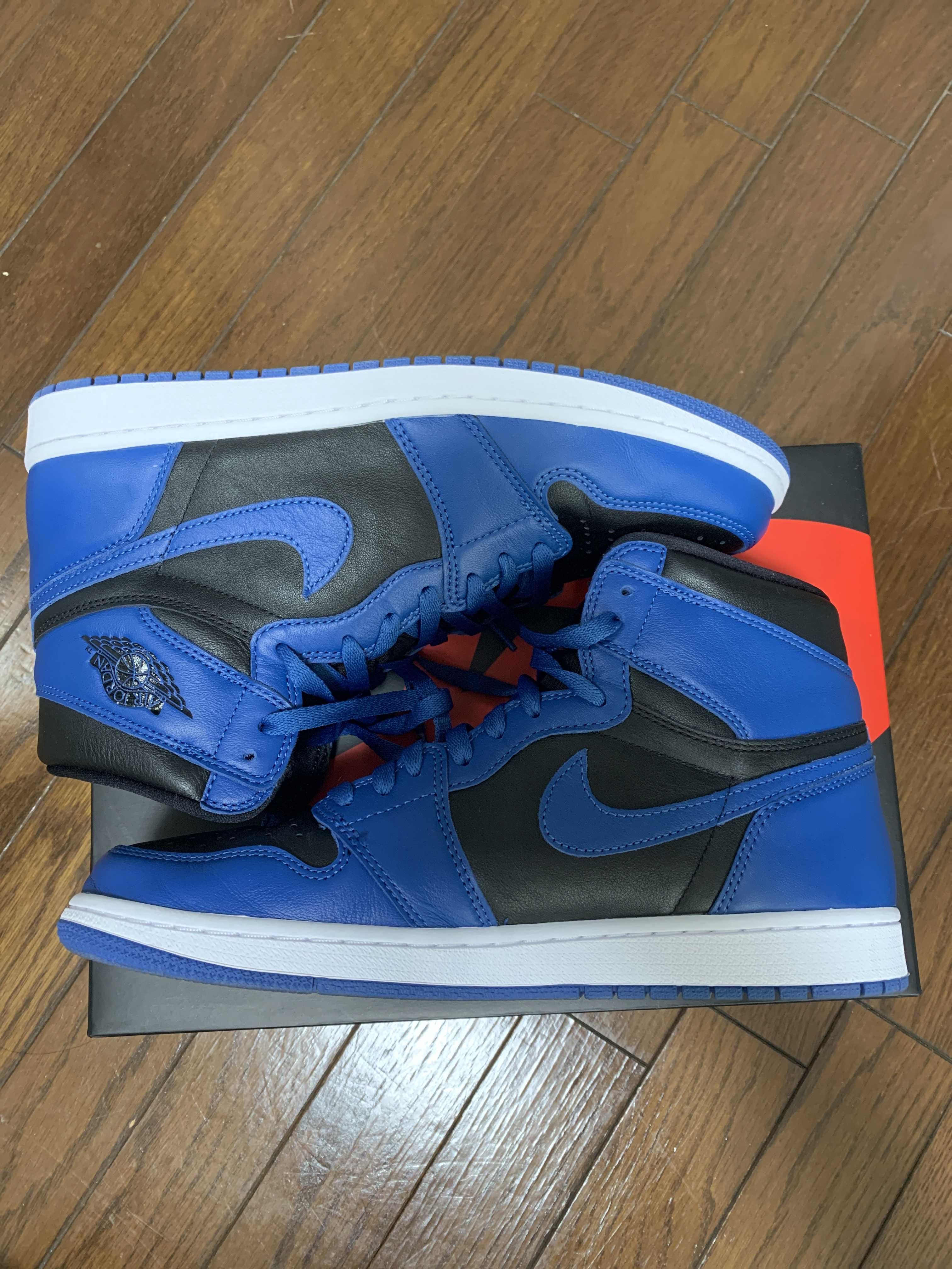 Nike Air Jordan 1 Retro High OG "Dark Marina Blue"