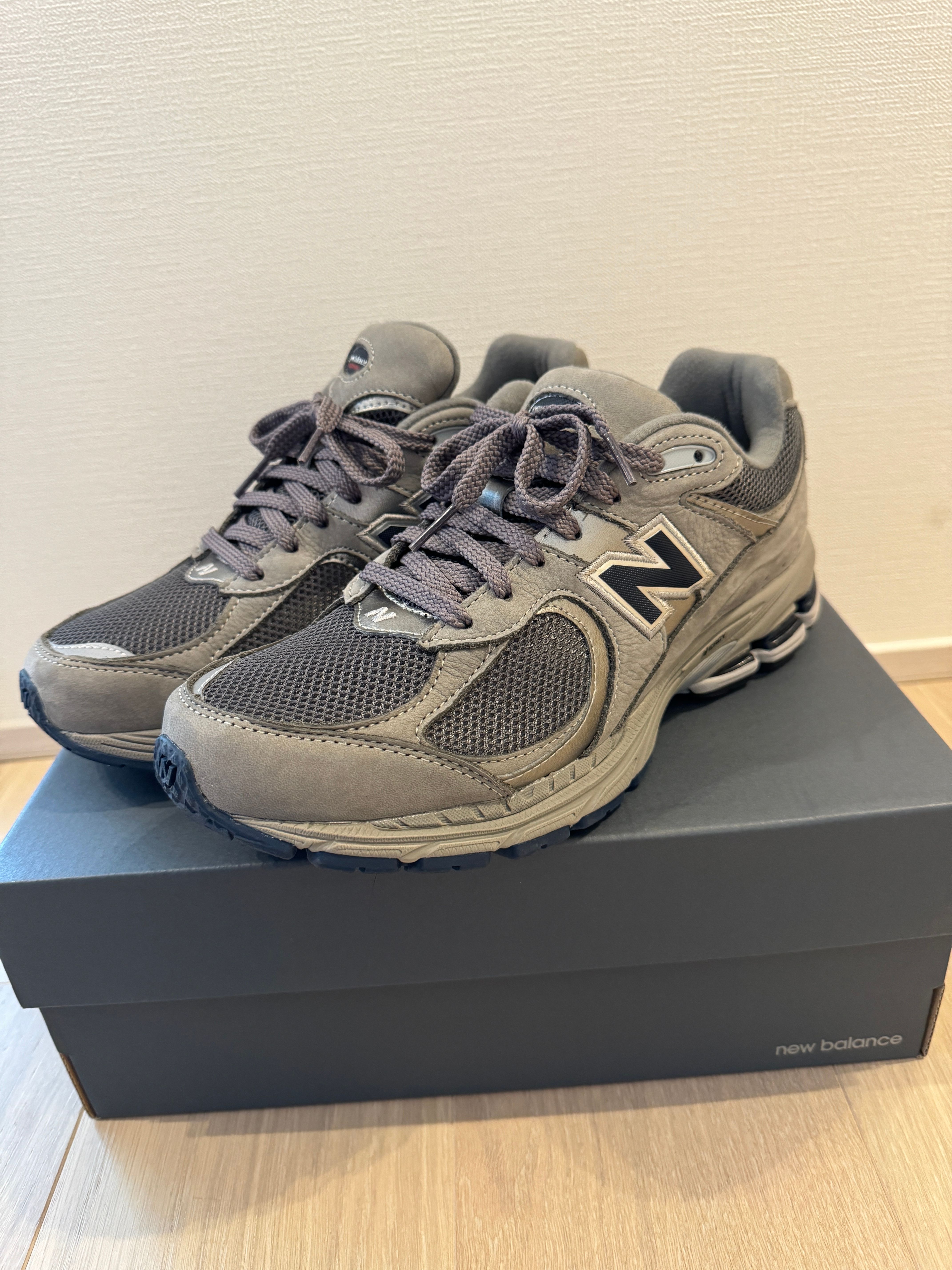 New Balance 2002R "Gray"