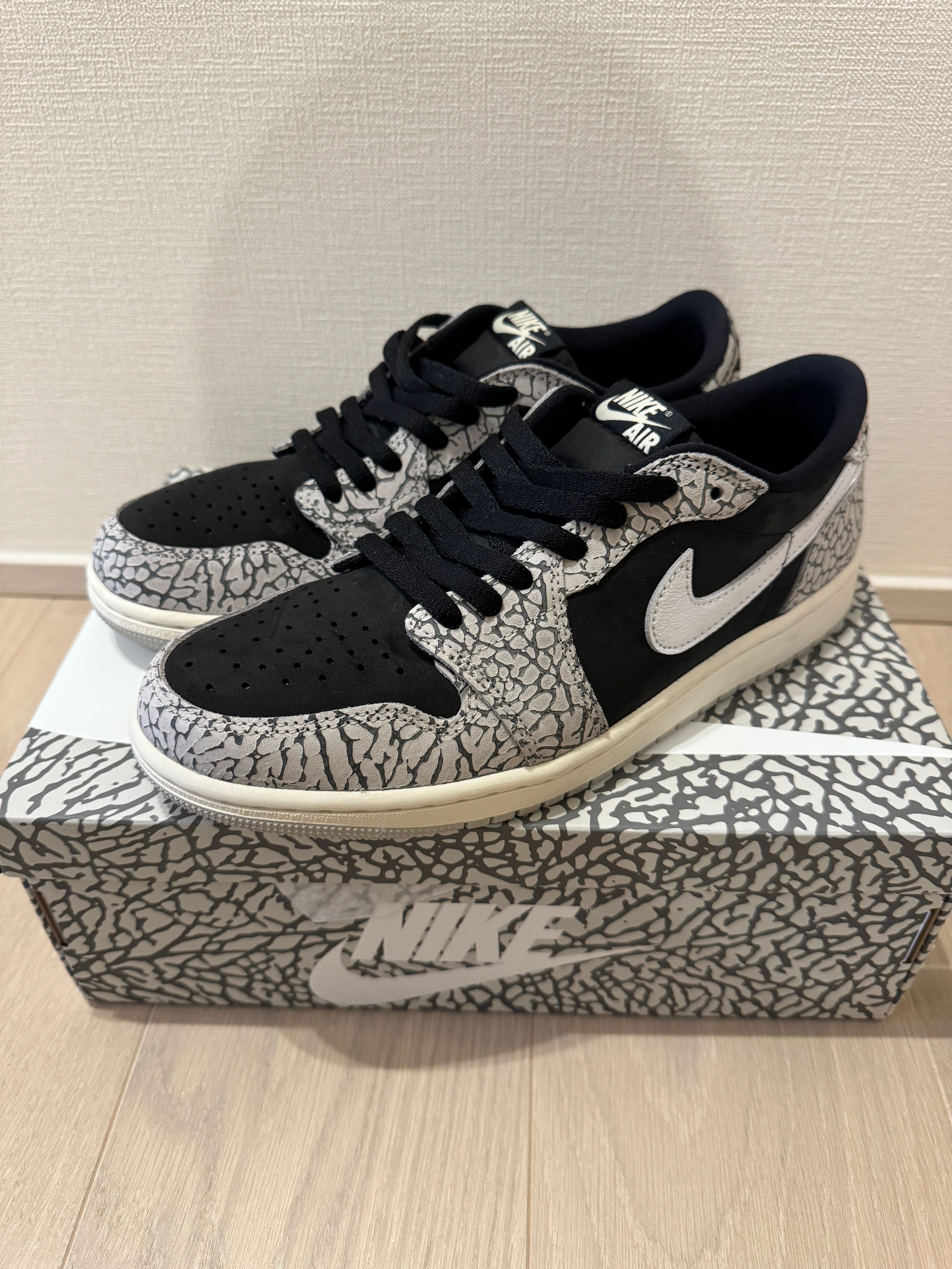 Nike Air Jordan 1 Retro Low OG "Black Cement"
