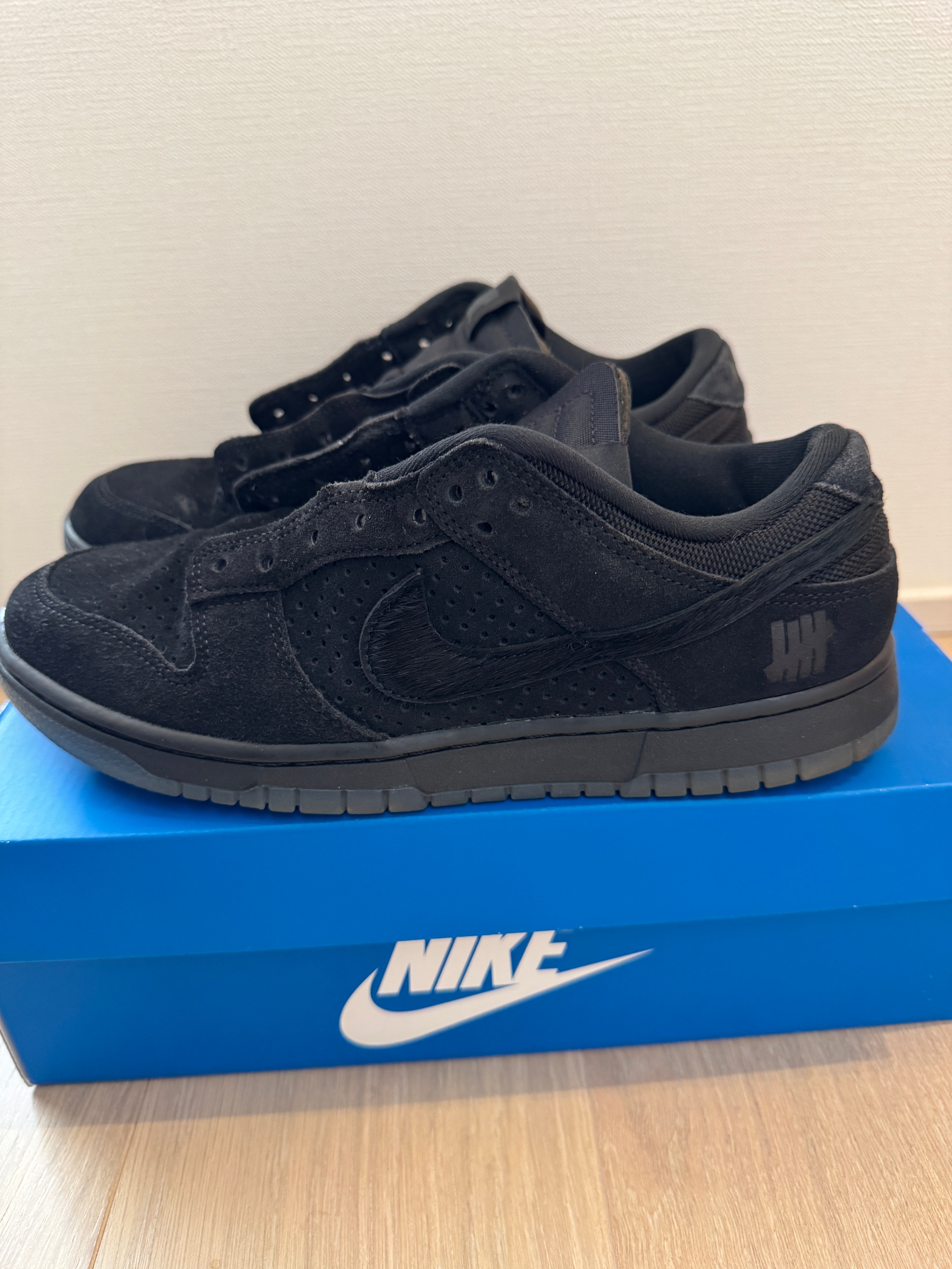UNDEFEATED × Nike Dunk Low SP "5 ON IT"